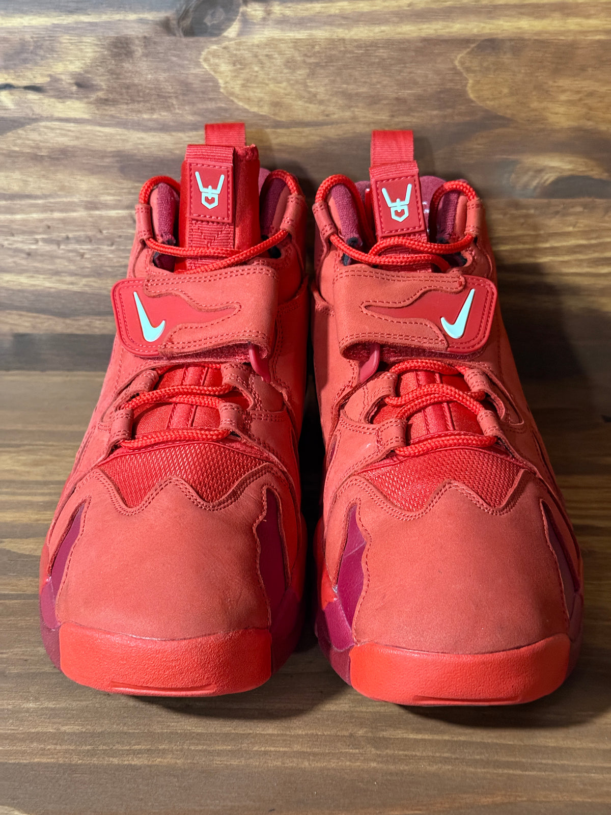 Nike Air DT Max '96 Love Letter to Connie