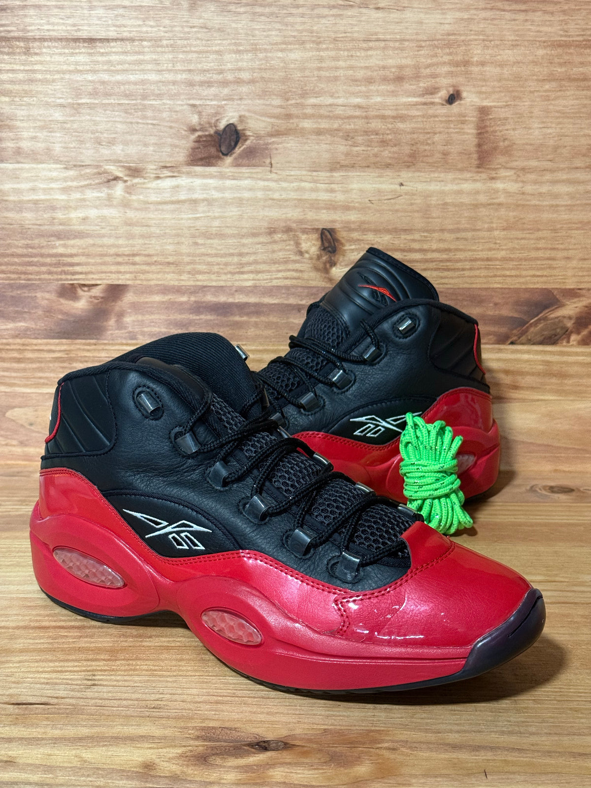 Reebok Question Mid 76ers Bred