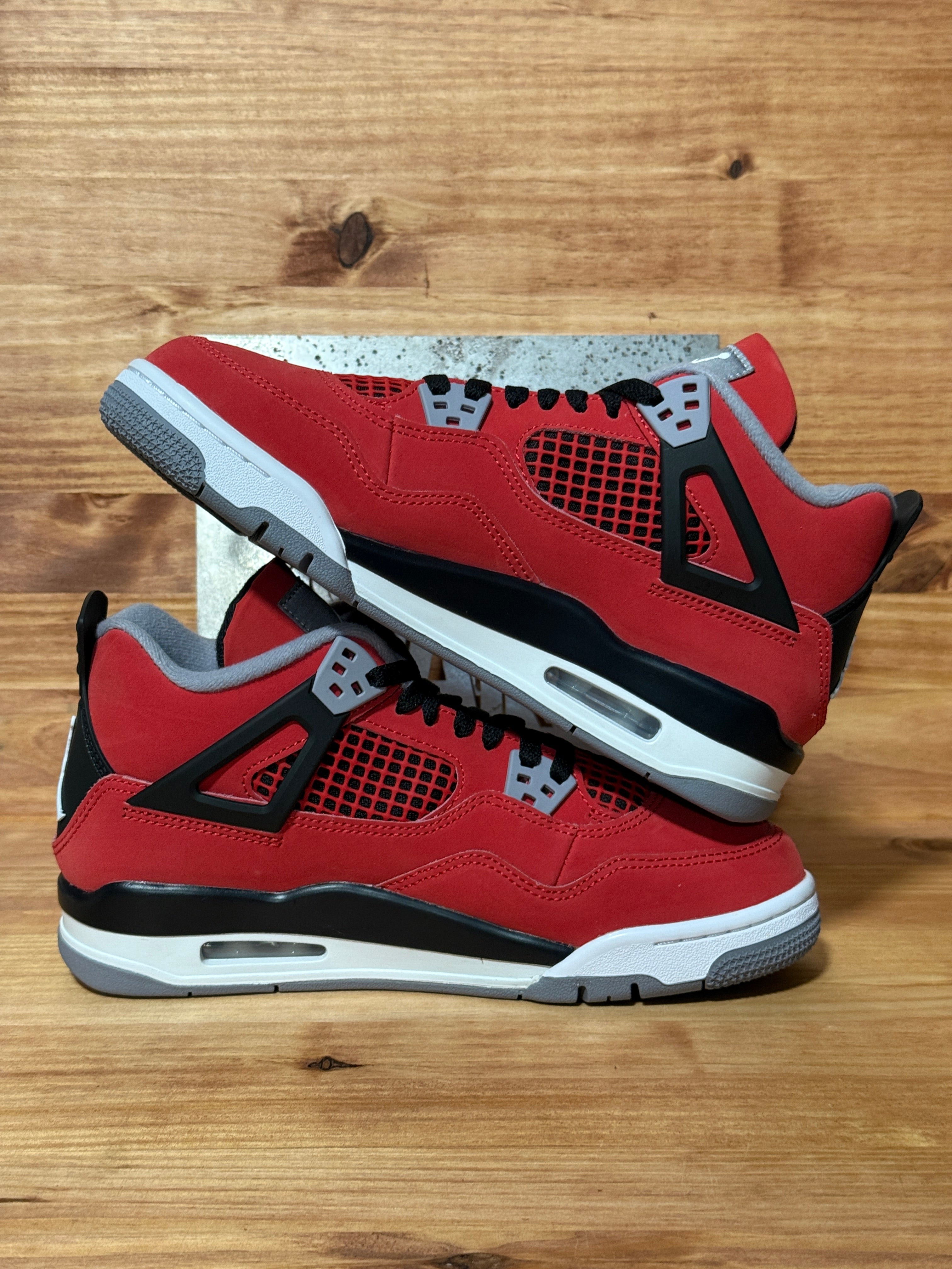 Jordan 4 Retro Toro Bravo (2026) (GS)
