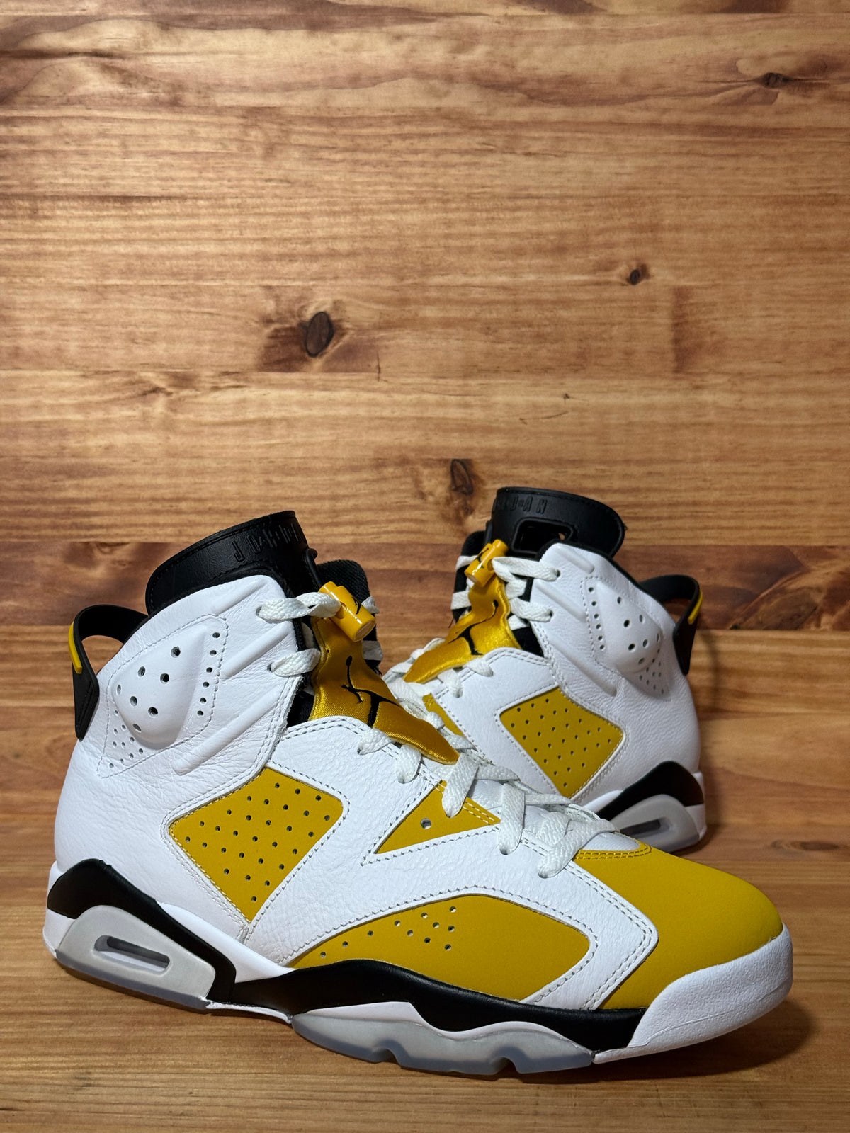 Jordan 6 Retro Yellow Ochre