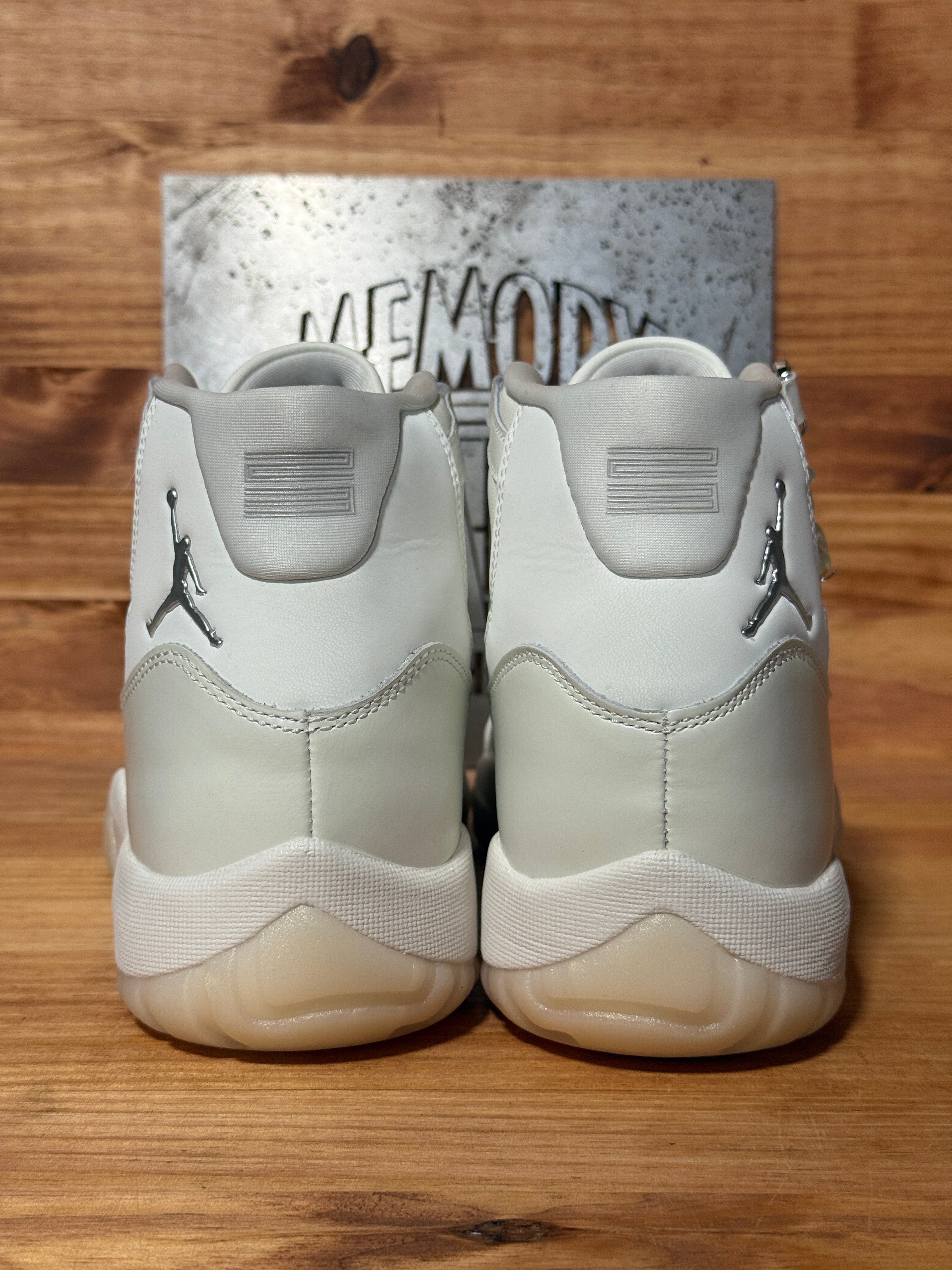 Jordan 11 Retro Pearl (Women's)