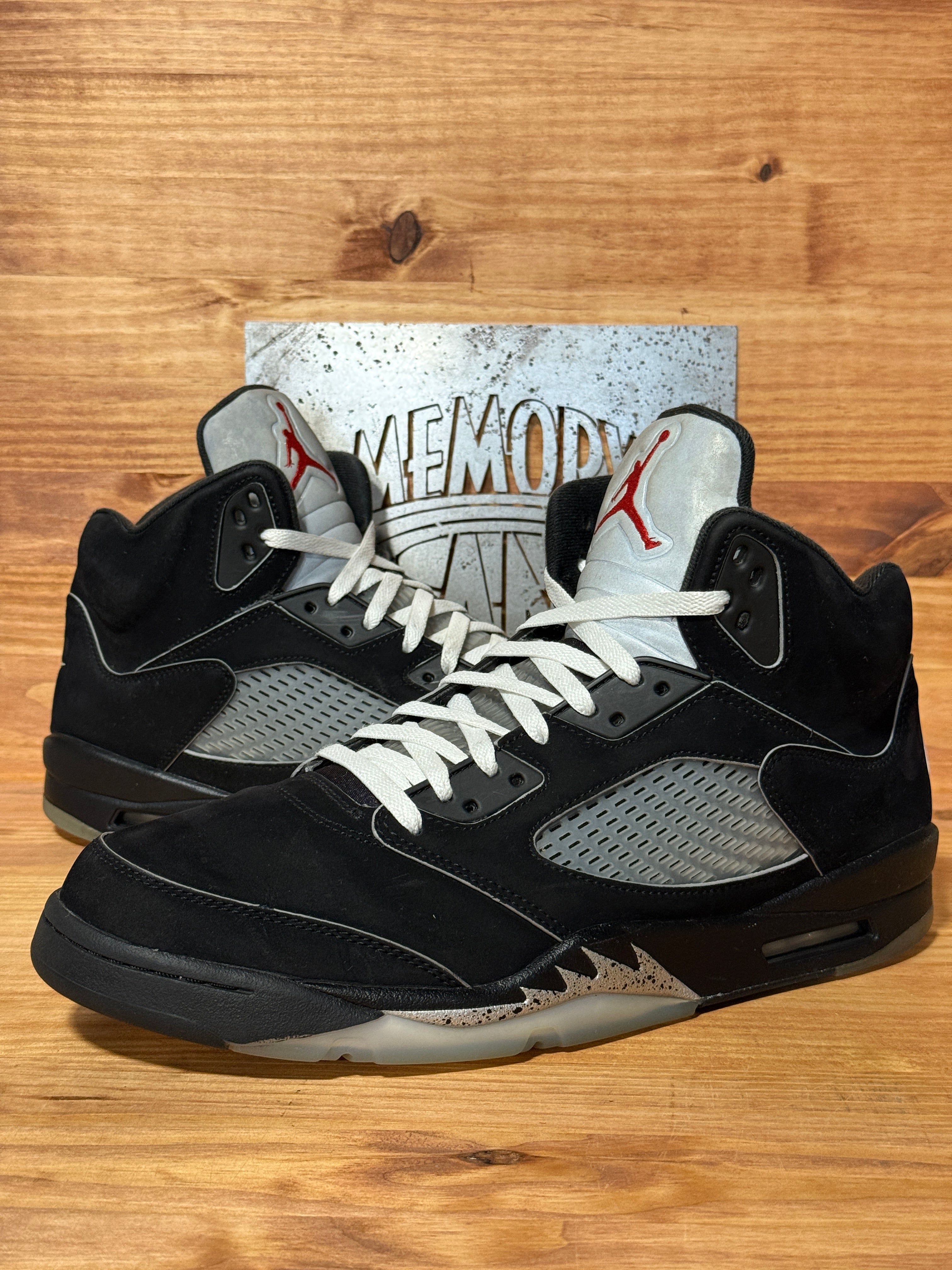 Jordan 5 Retro OG Black Metallic Reimagined