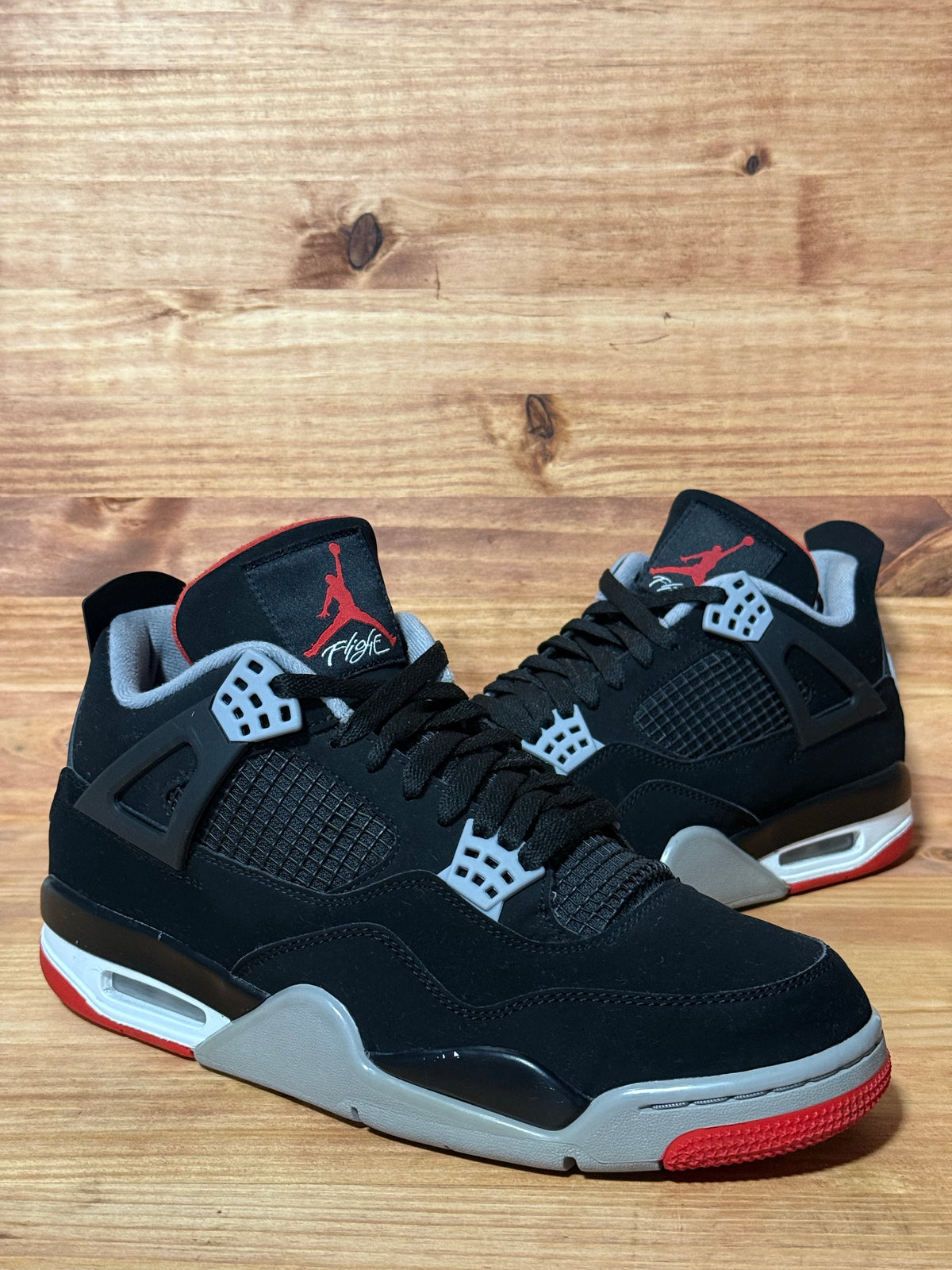 Jordan 4 Retro Bred (2019)