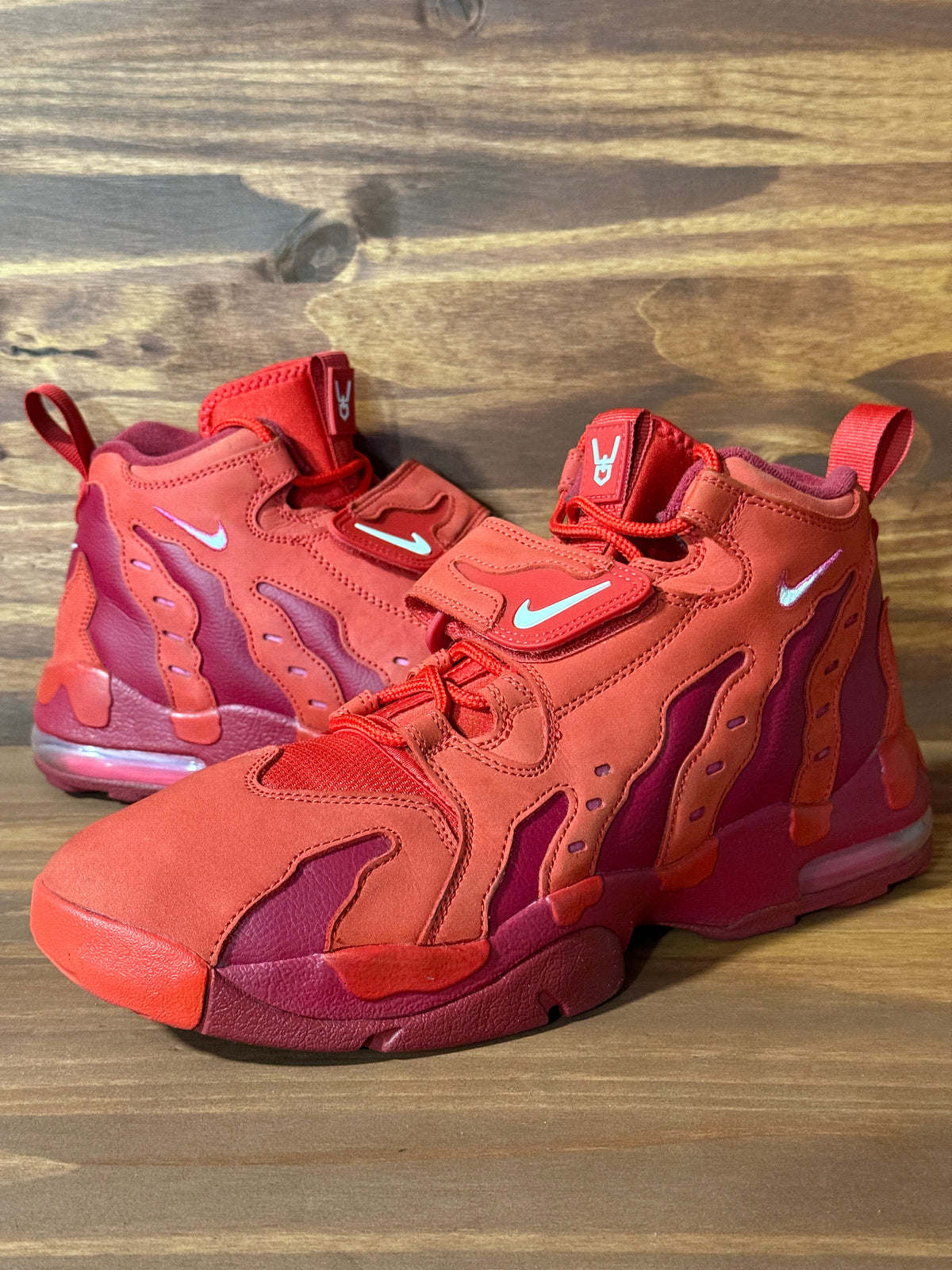 Nike Air DT Max '96 Love Letter to Connie