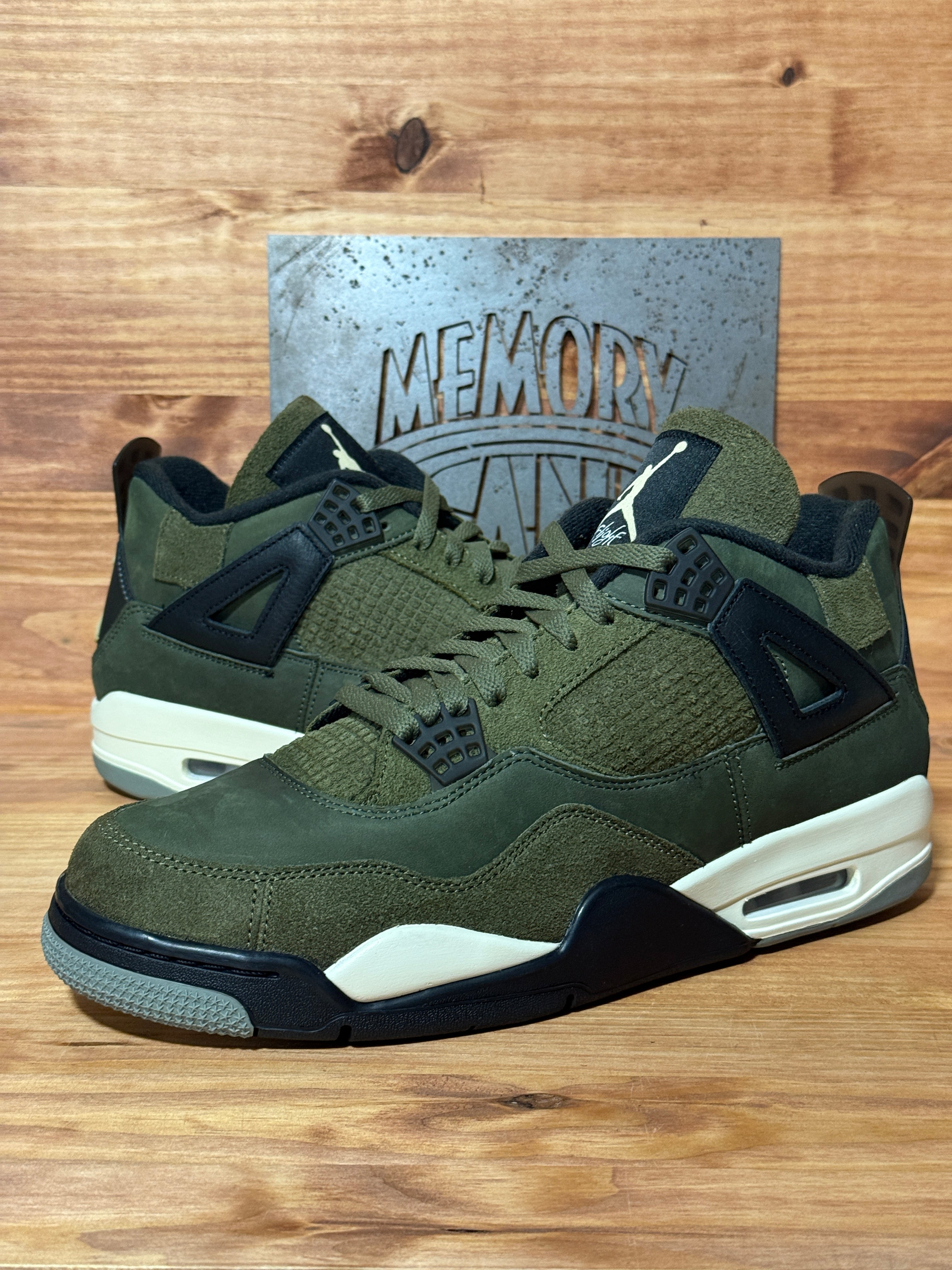 Jordan 4 Retro SE Craft Medium Olive