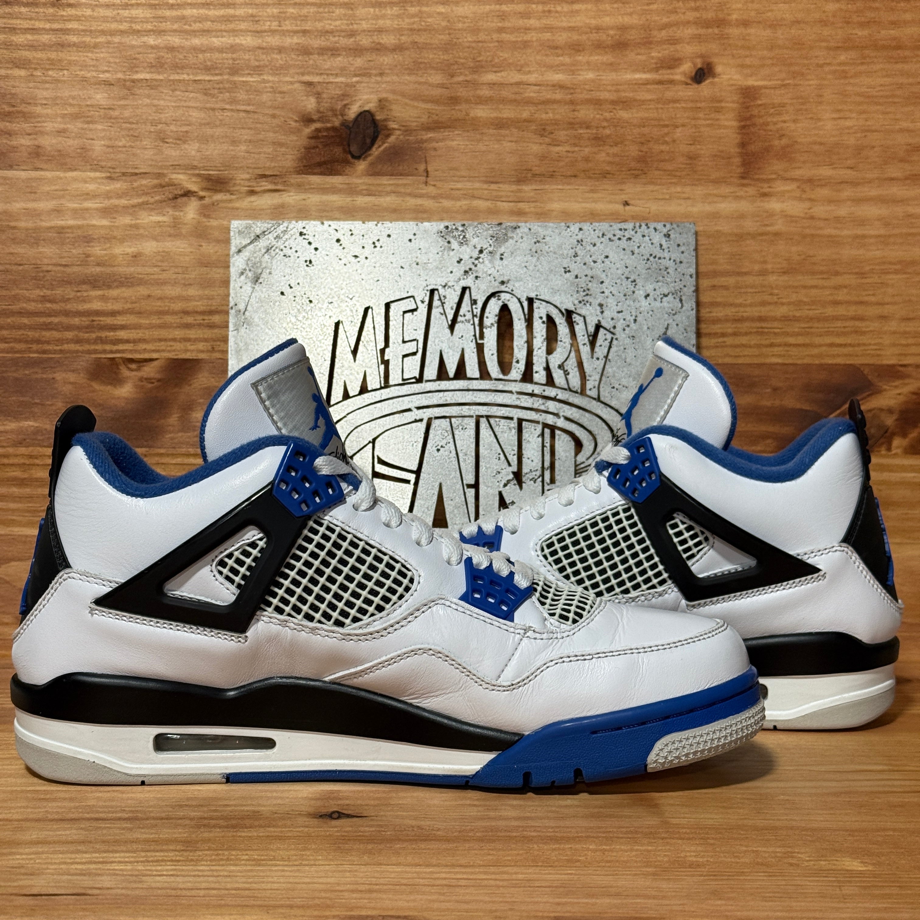 Jordan 4 Retro Motorsports (2017)