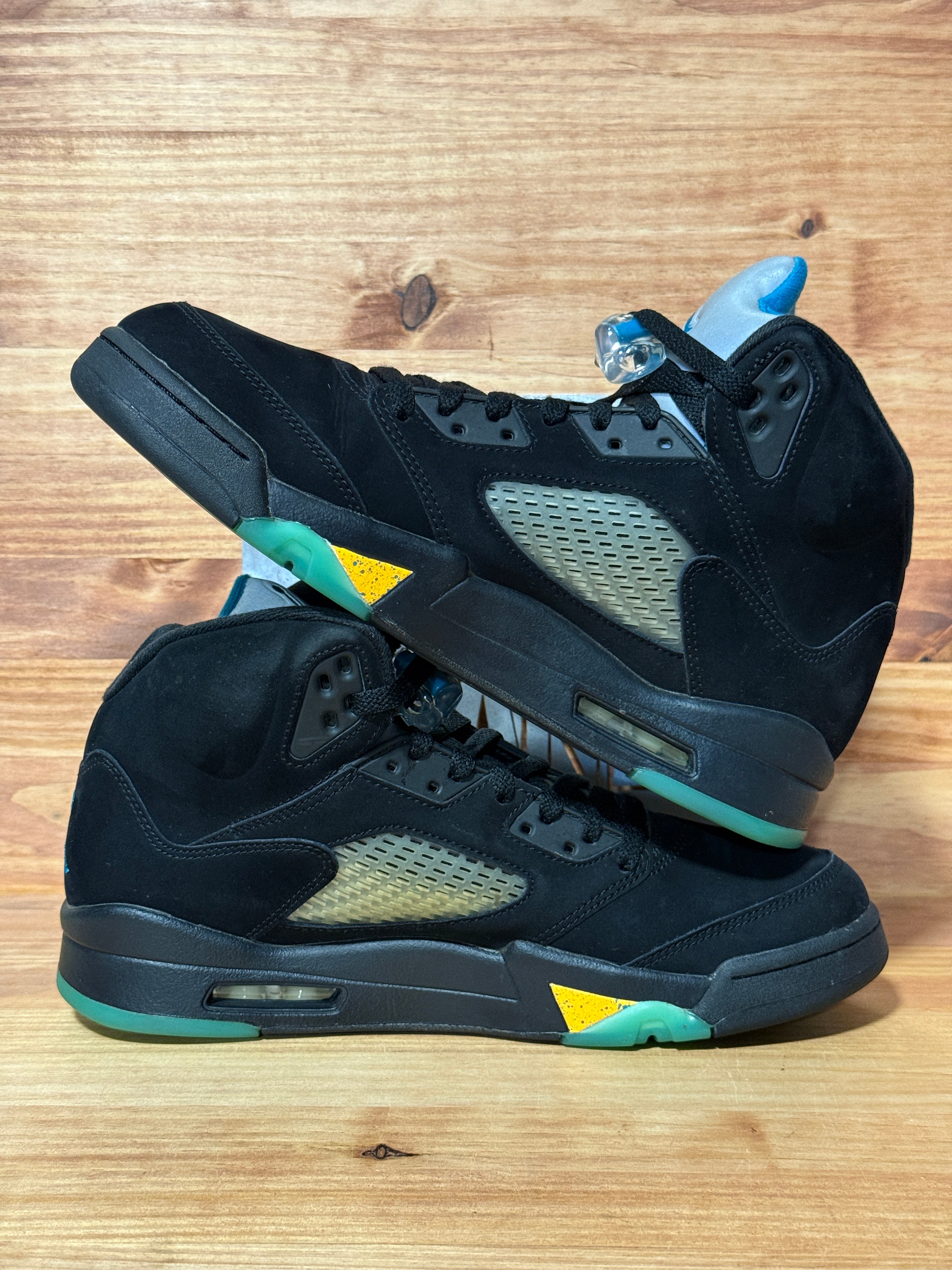Jordan 5 Retro Aqua