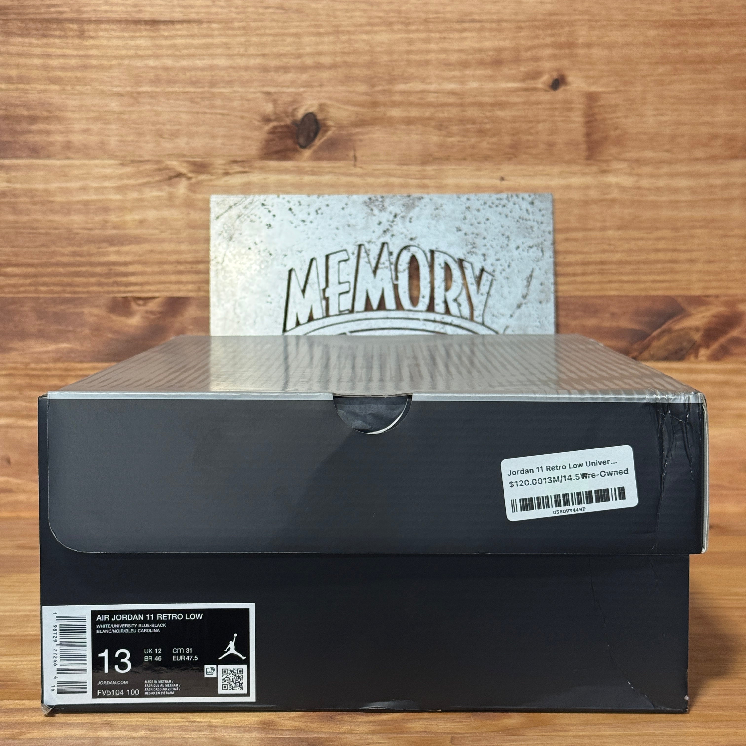 Jordan 11 Retro Low University Blue (2026)