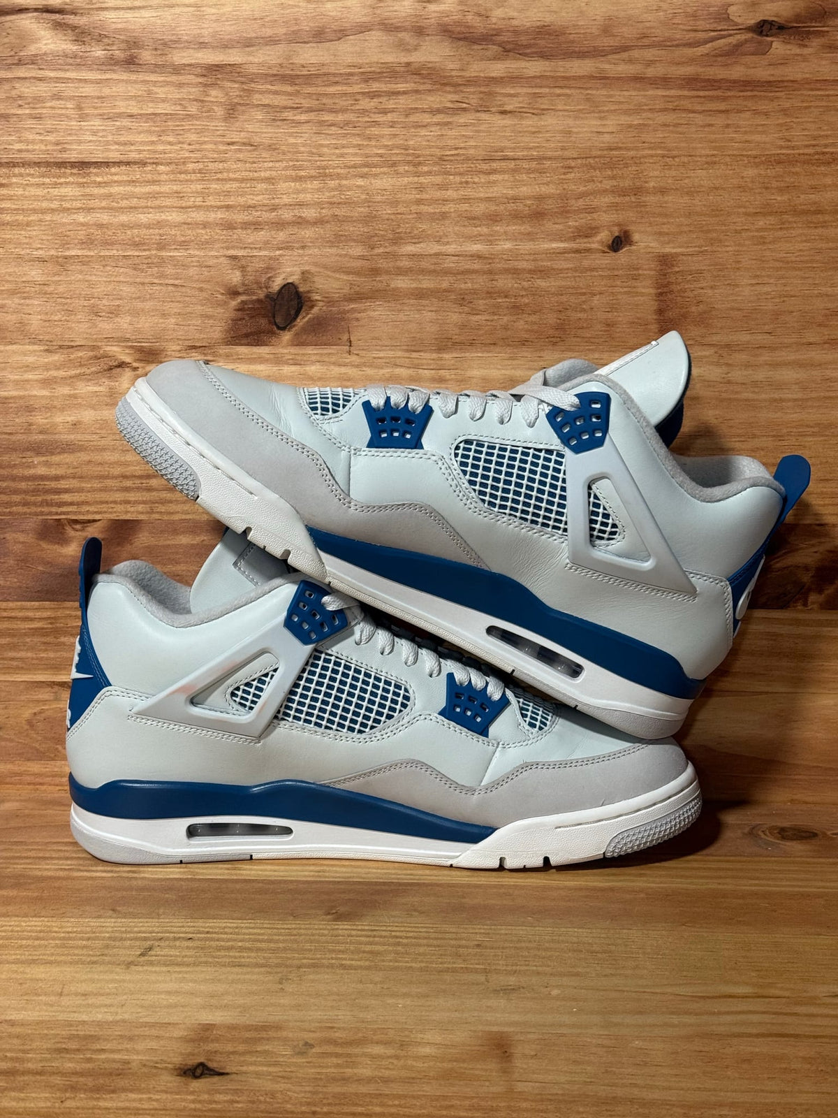 Jordan 4 Retro Military Blue (2024) - Size 13