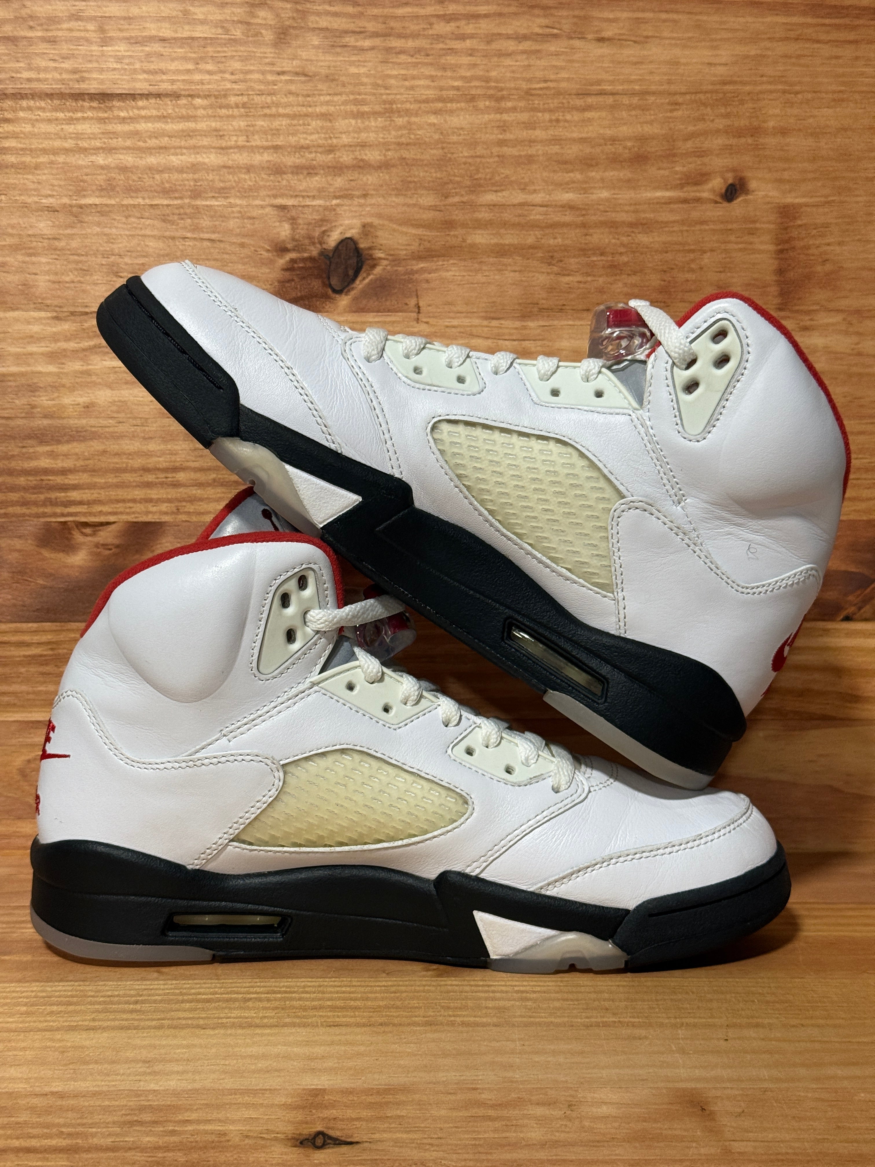 Jordan 5 Retro Fire Red Silver Tongue (2020)