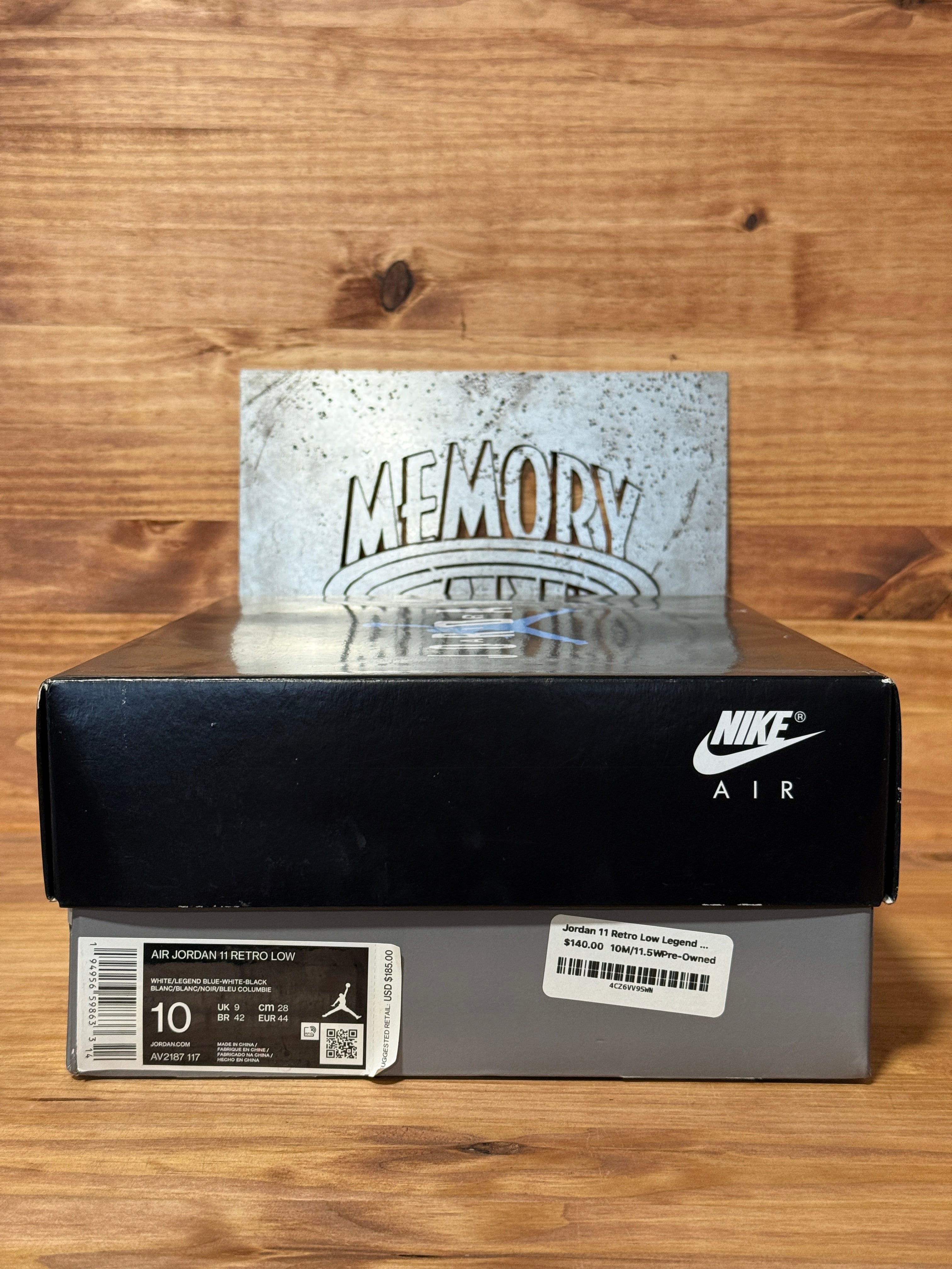 Jordan 11 Retro Low Legend Blue