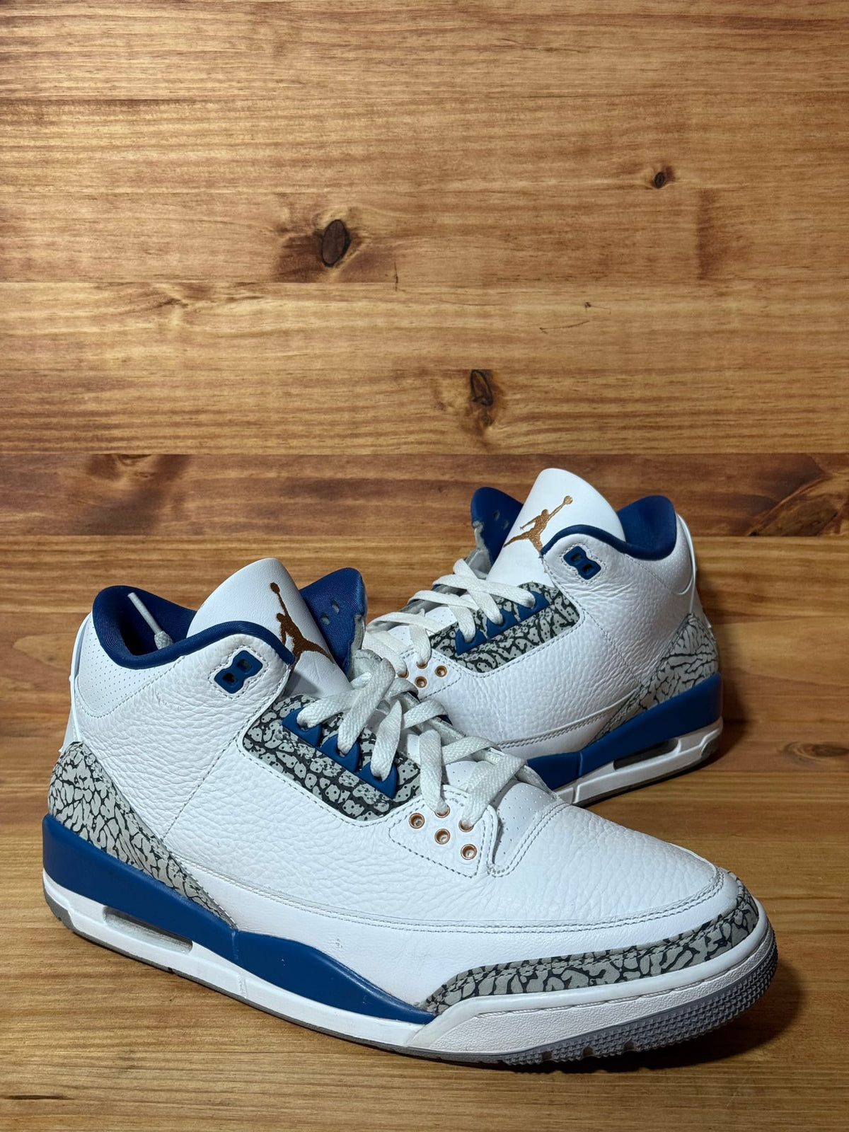 Jordan 3 Retro Wizards - Size 11.5