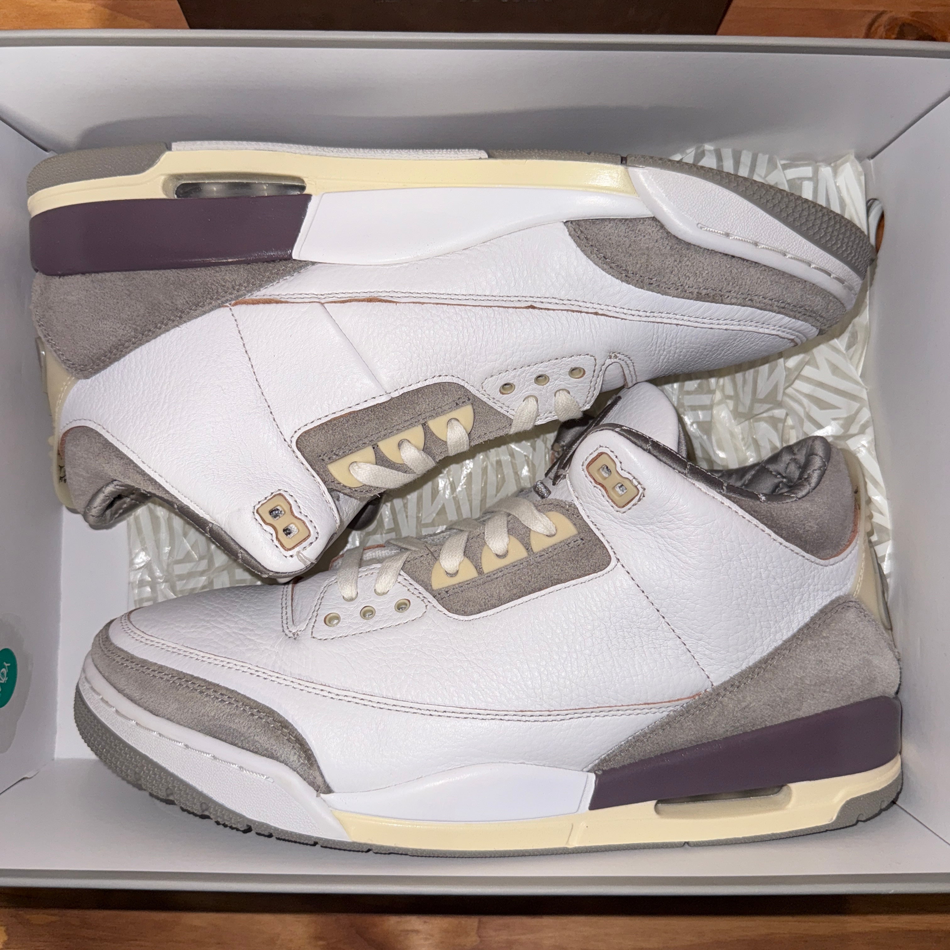 Jordan 3 Retro SP A Ma Maniére (Women's)