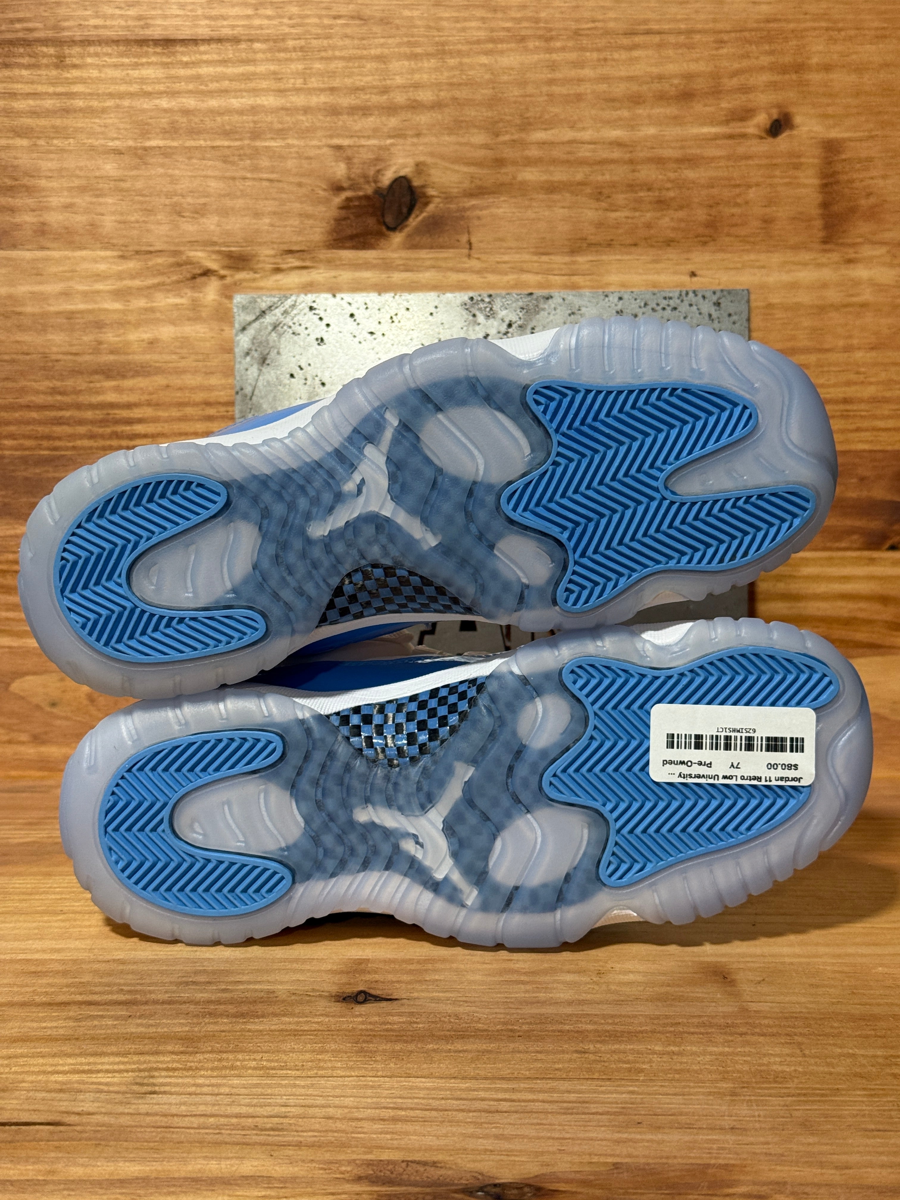 Jordan 11 Retro Low University Blue (2026) (GS)