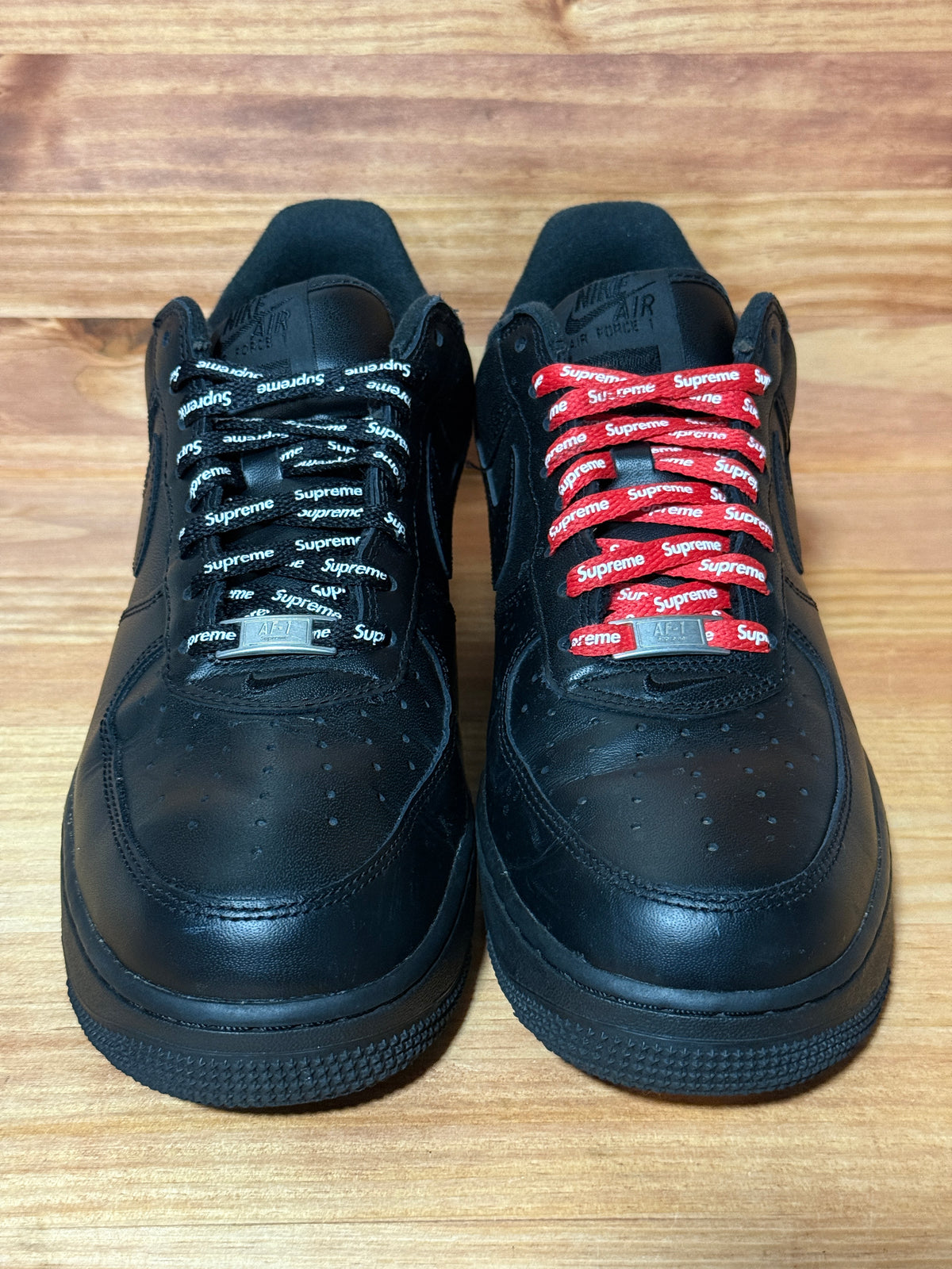 Nike Air Force 1 Low Supreme Black