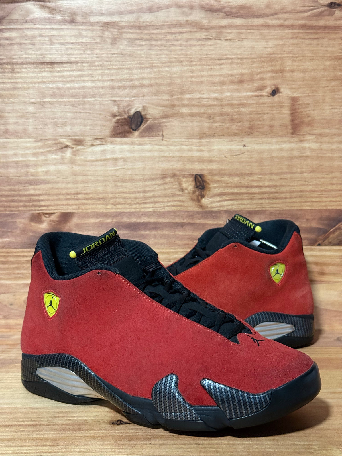 Jordan 14 Retro Ferrari (2025)