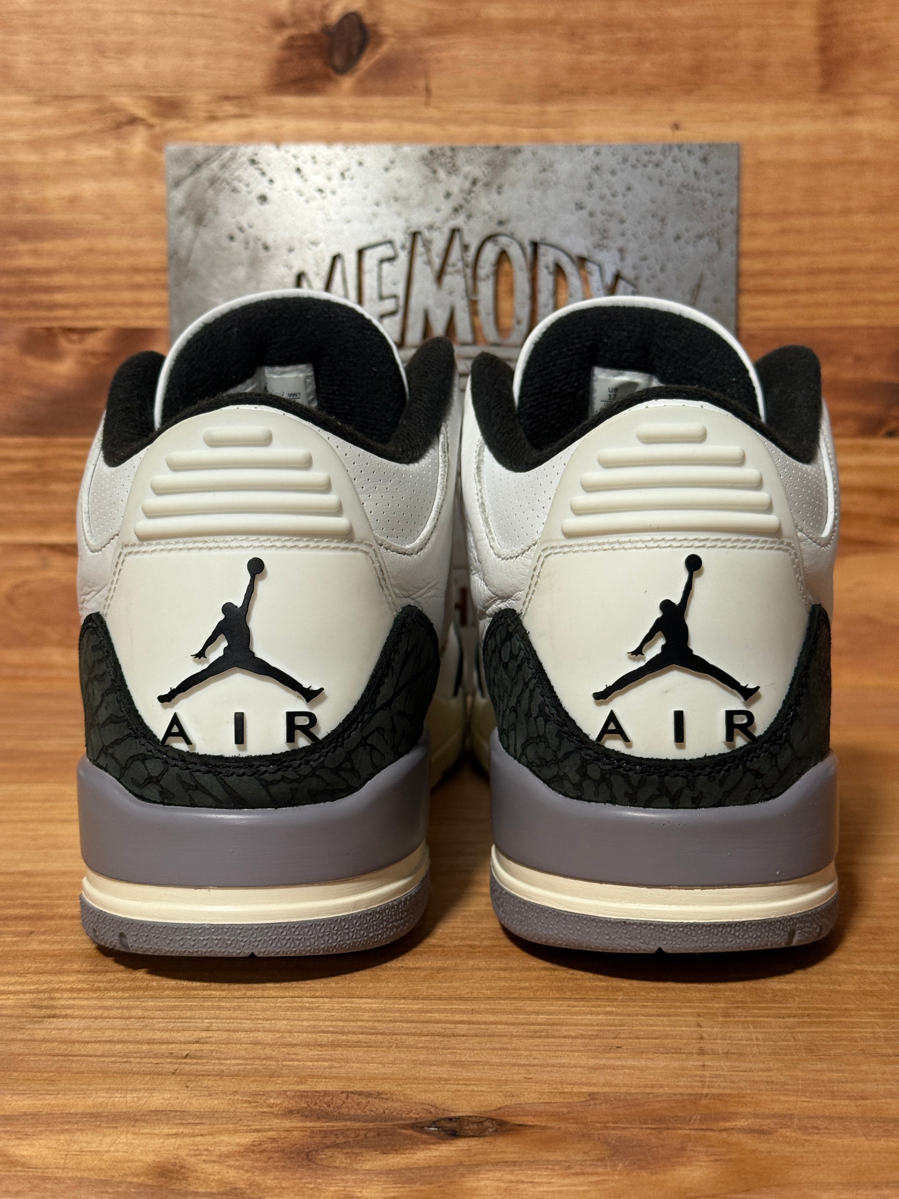 Jordan 3 Retro Cement Grey