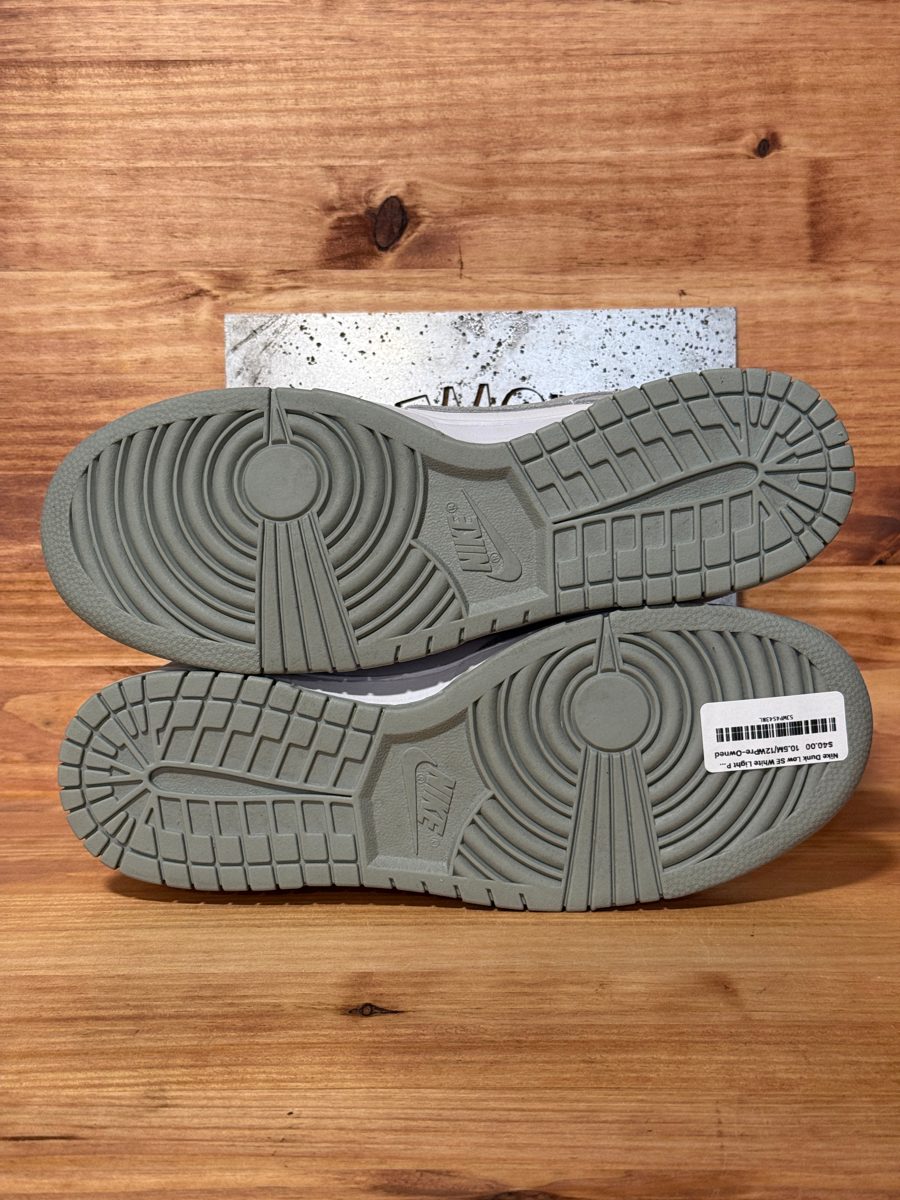 Nike Dunk Low SE White Light Pumice