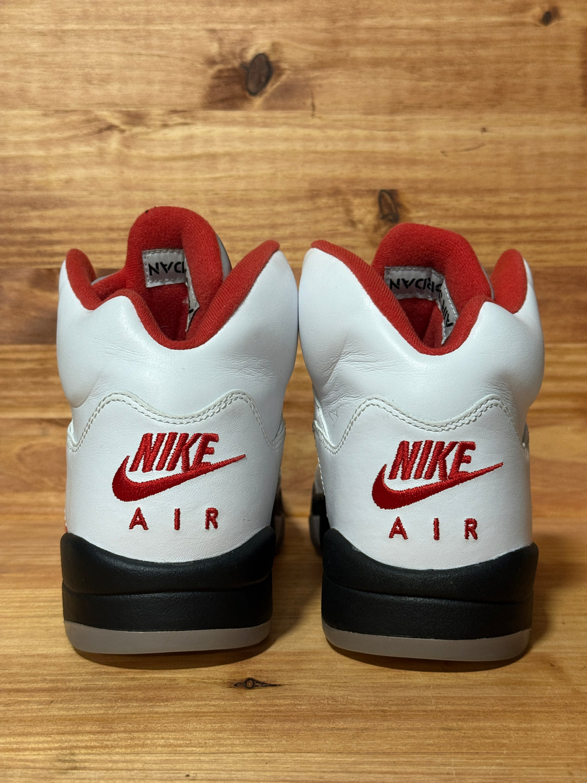 Jordan 5 Retro Fire Red Silver Tongue (2020)