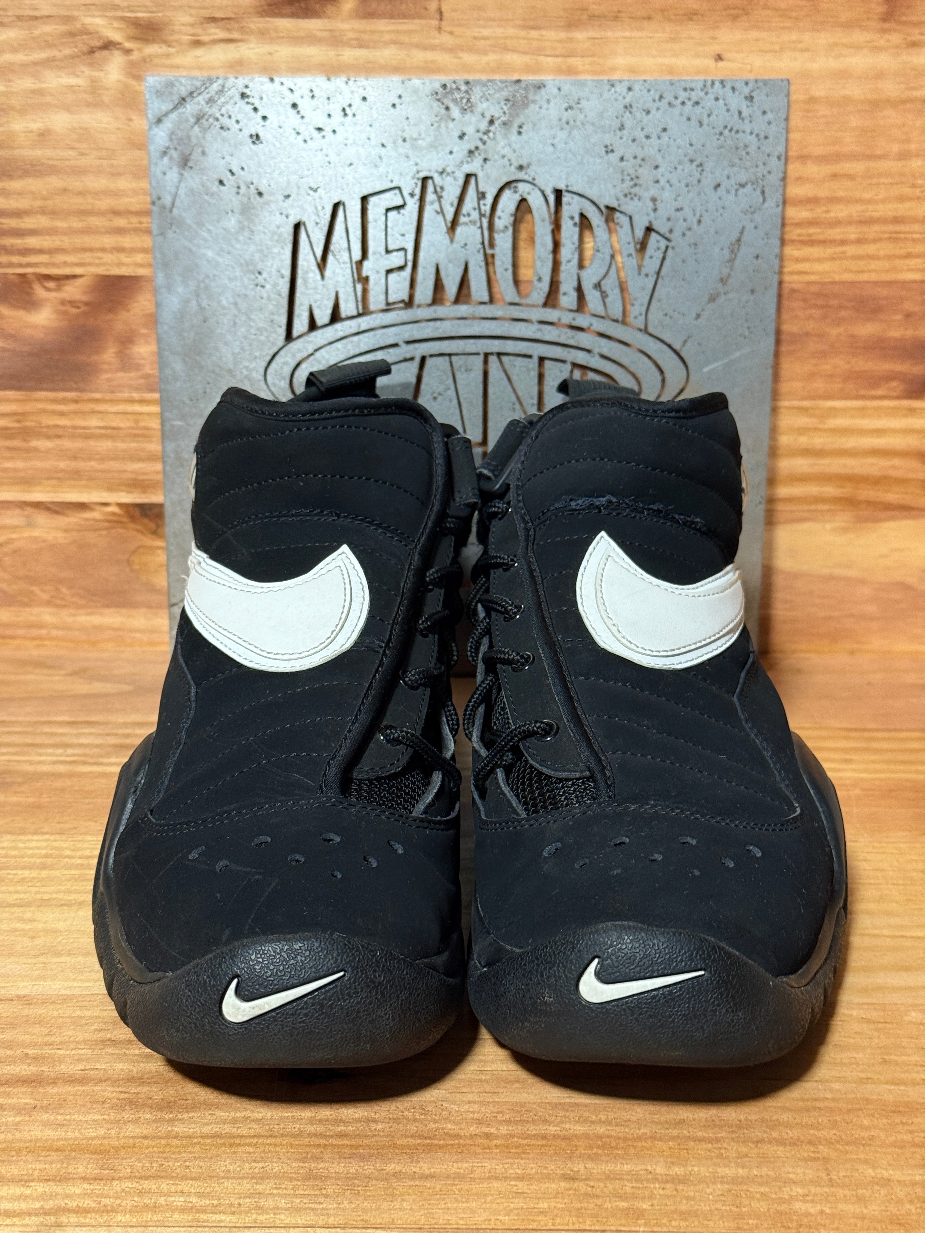 Nike Shake N'Destrukt Black White