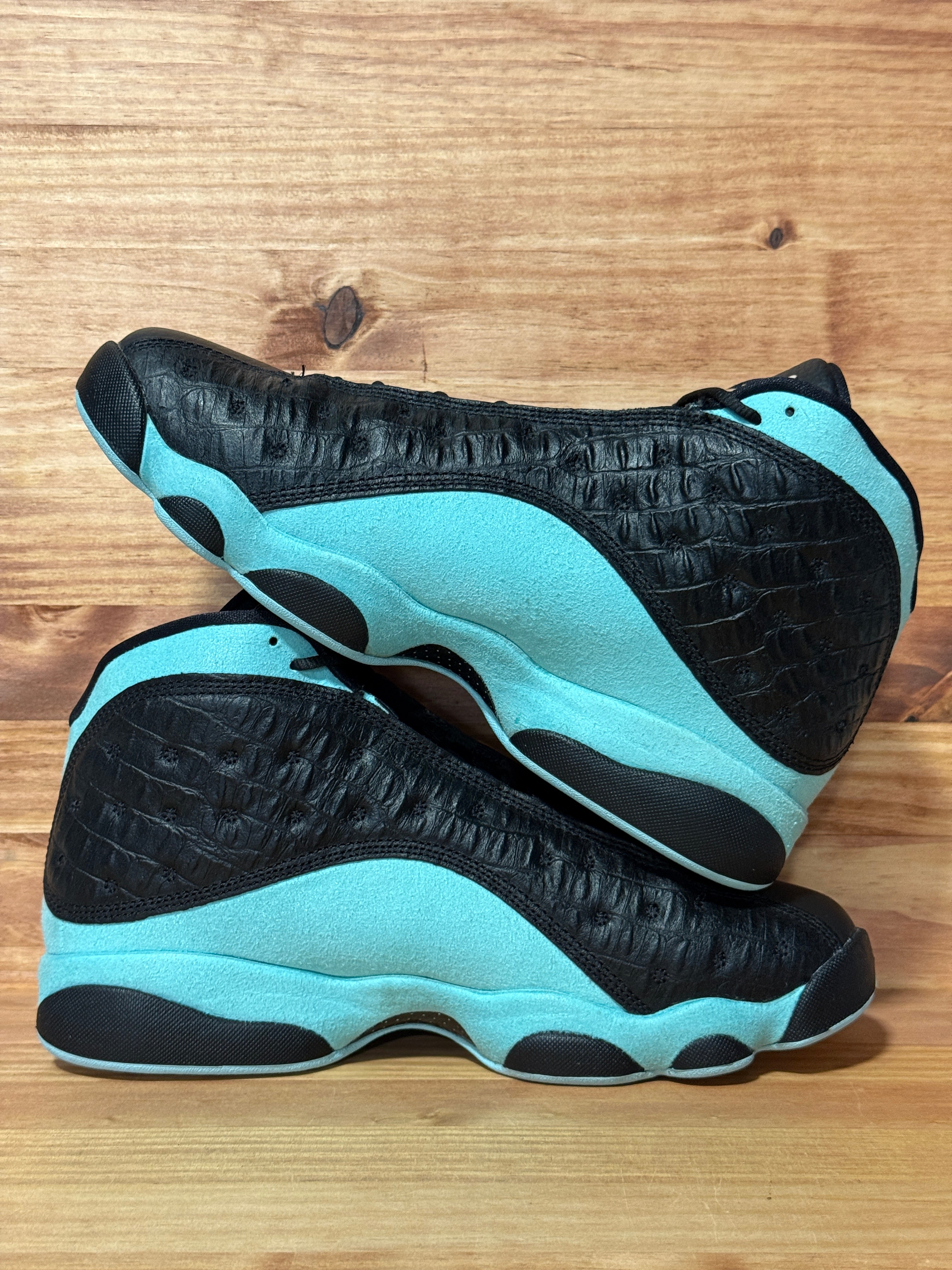 Jordan 13 Retro Black Island Green
