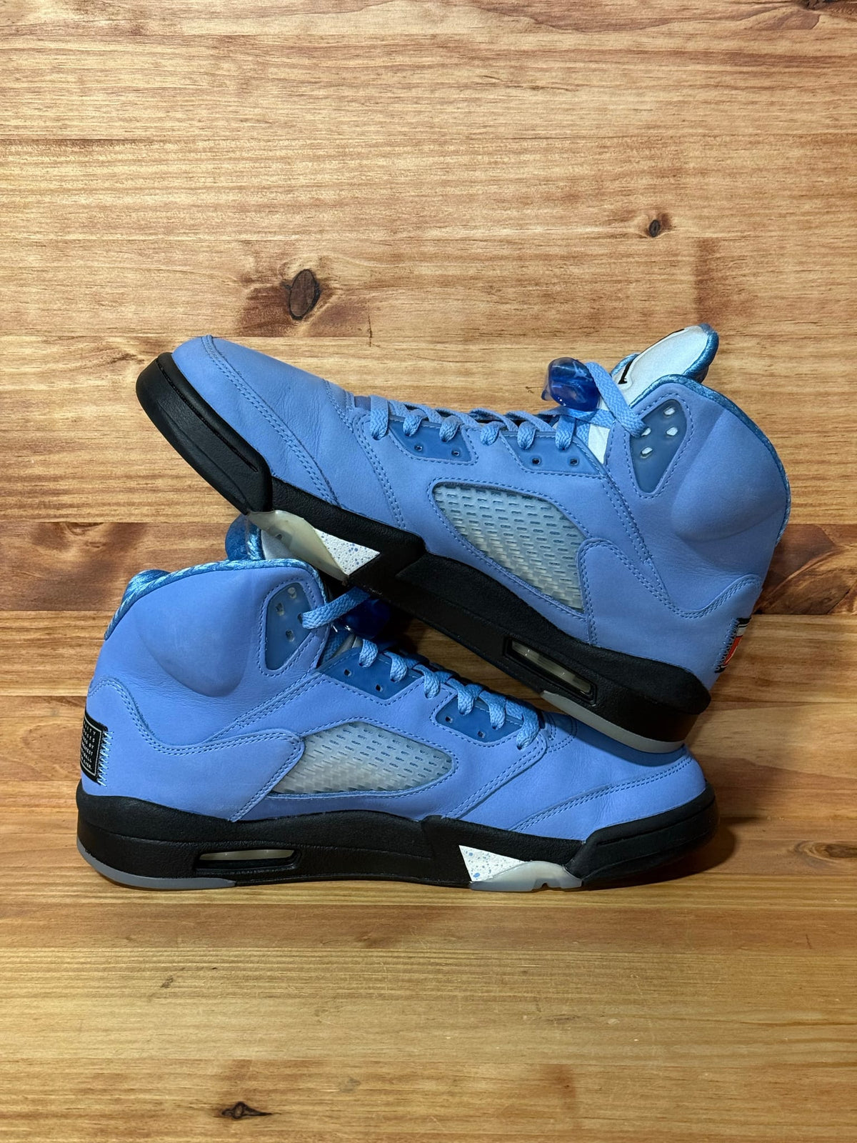 Jordan 5 Retro UNC University Blue - Size 11