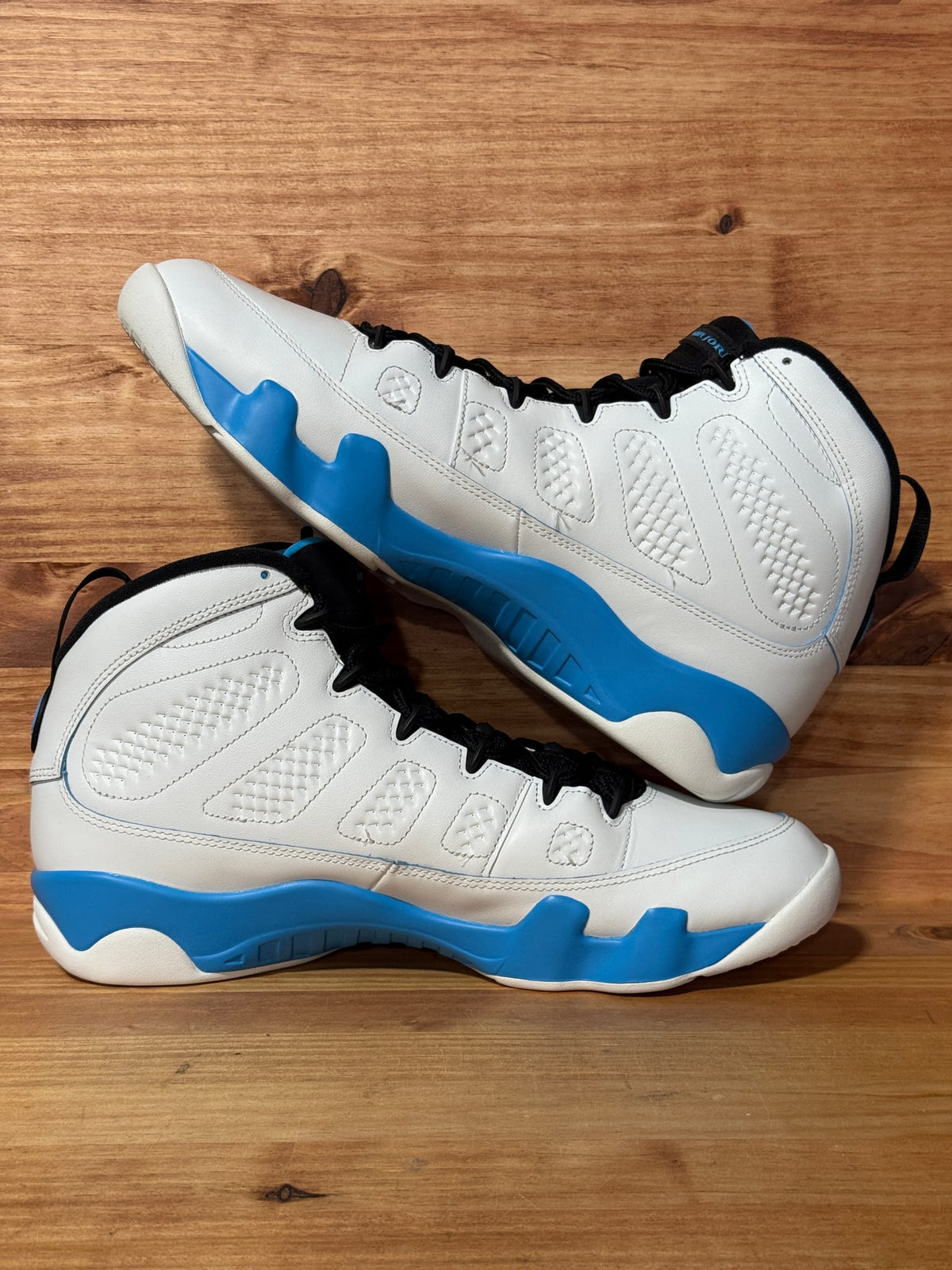 Jordan 9 Retro Powder Blue (2024) - Size 13