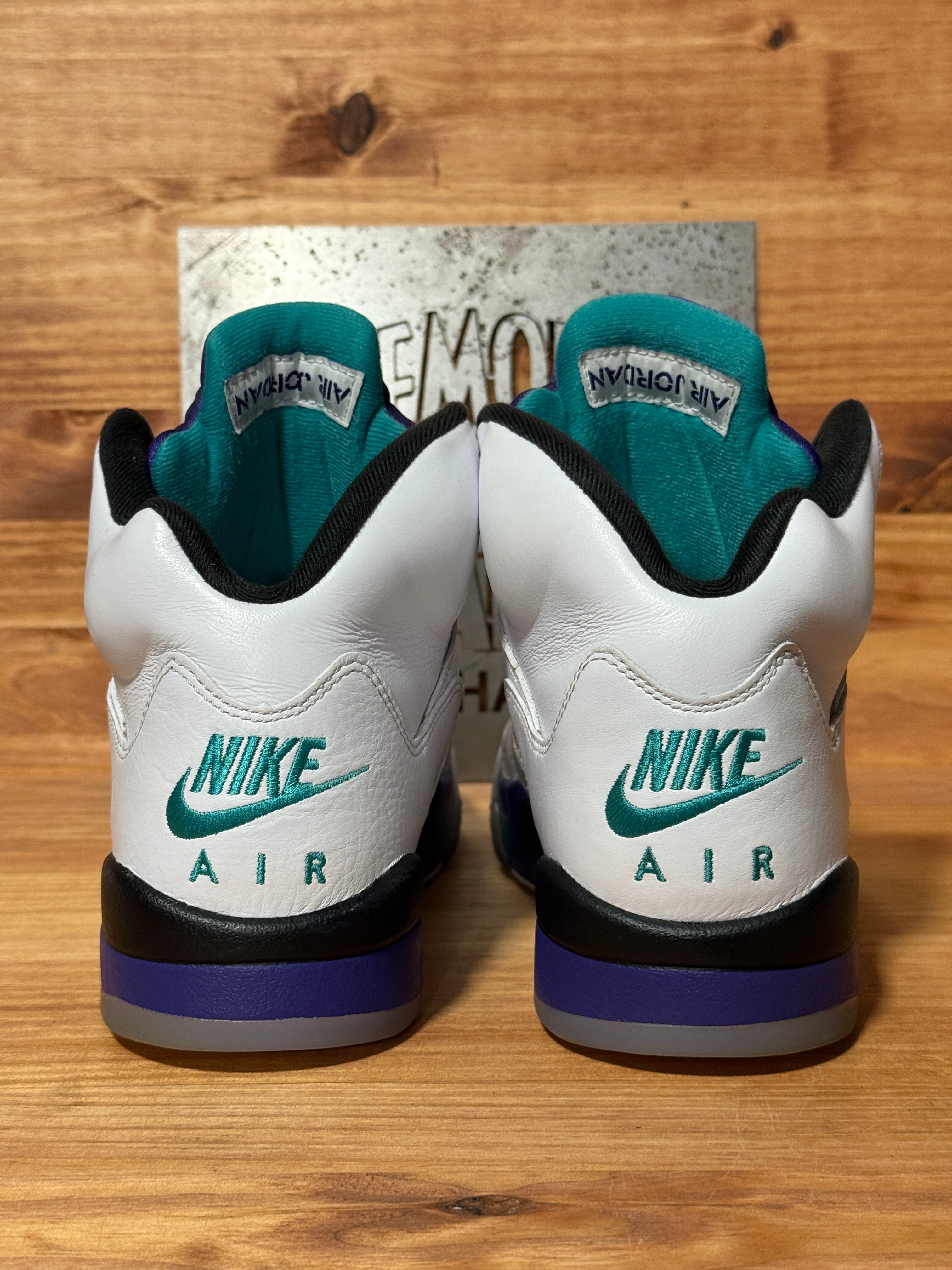 Jordan 5 Retro Grape (2025)