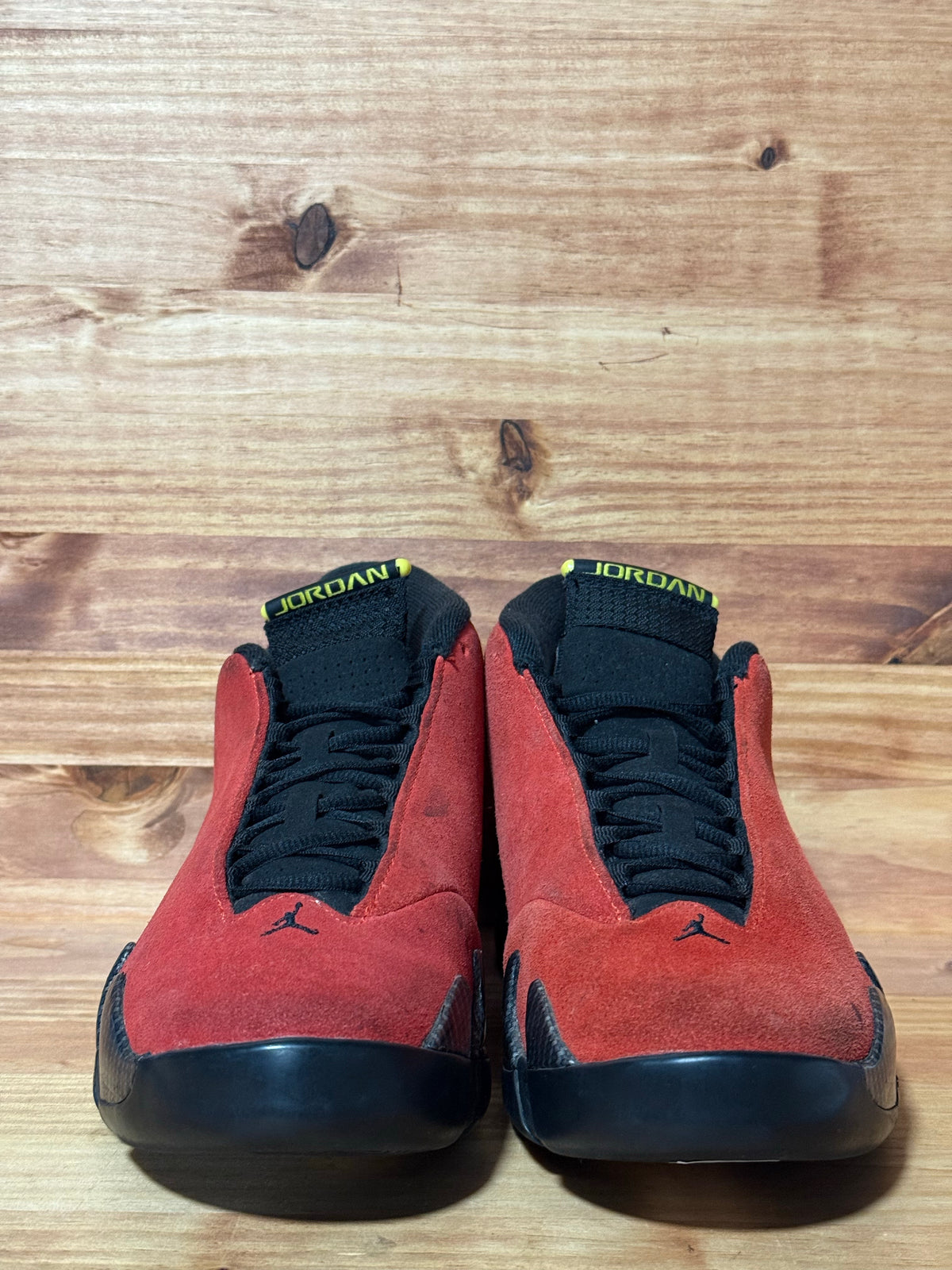 Jordan 14 Retro Ferrari (2025)