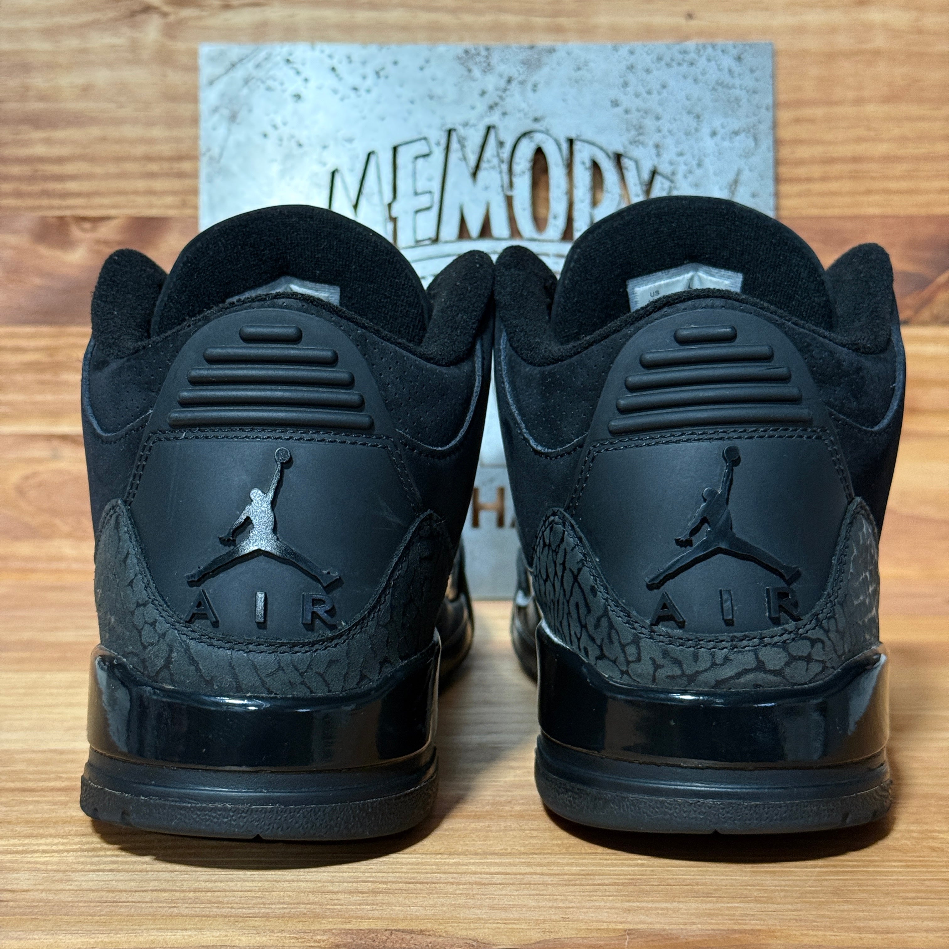 Jordan 3 Retro Black Cat (2025)