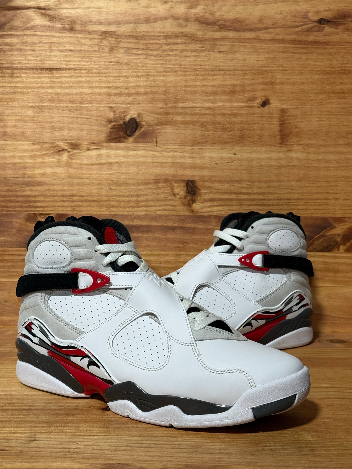 Jordan 8 Retro White True Red (2025)