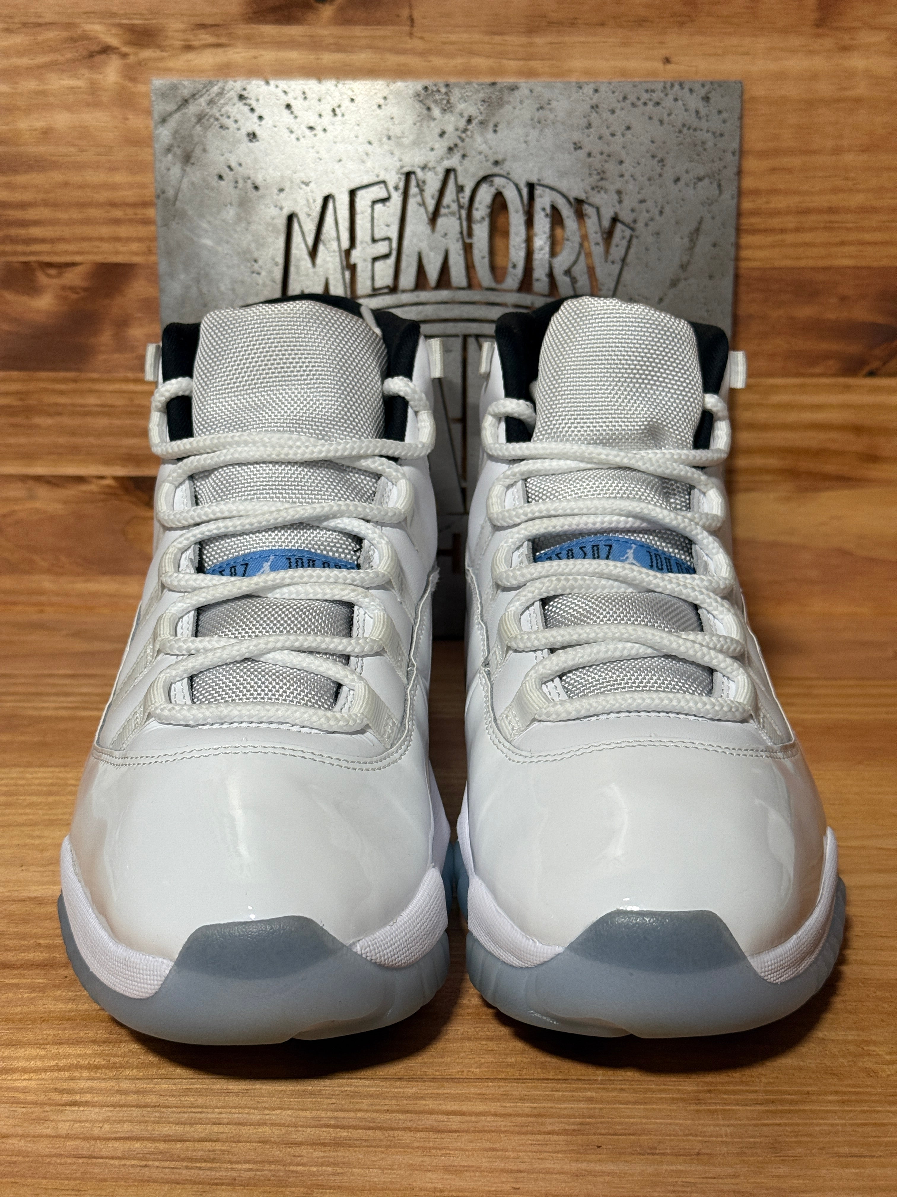 Jordan 11 Retro Legend Blue (2024)