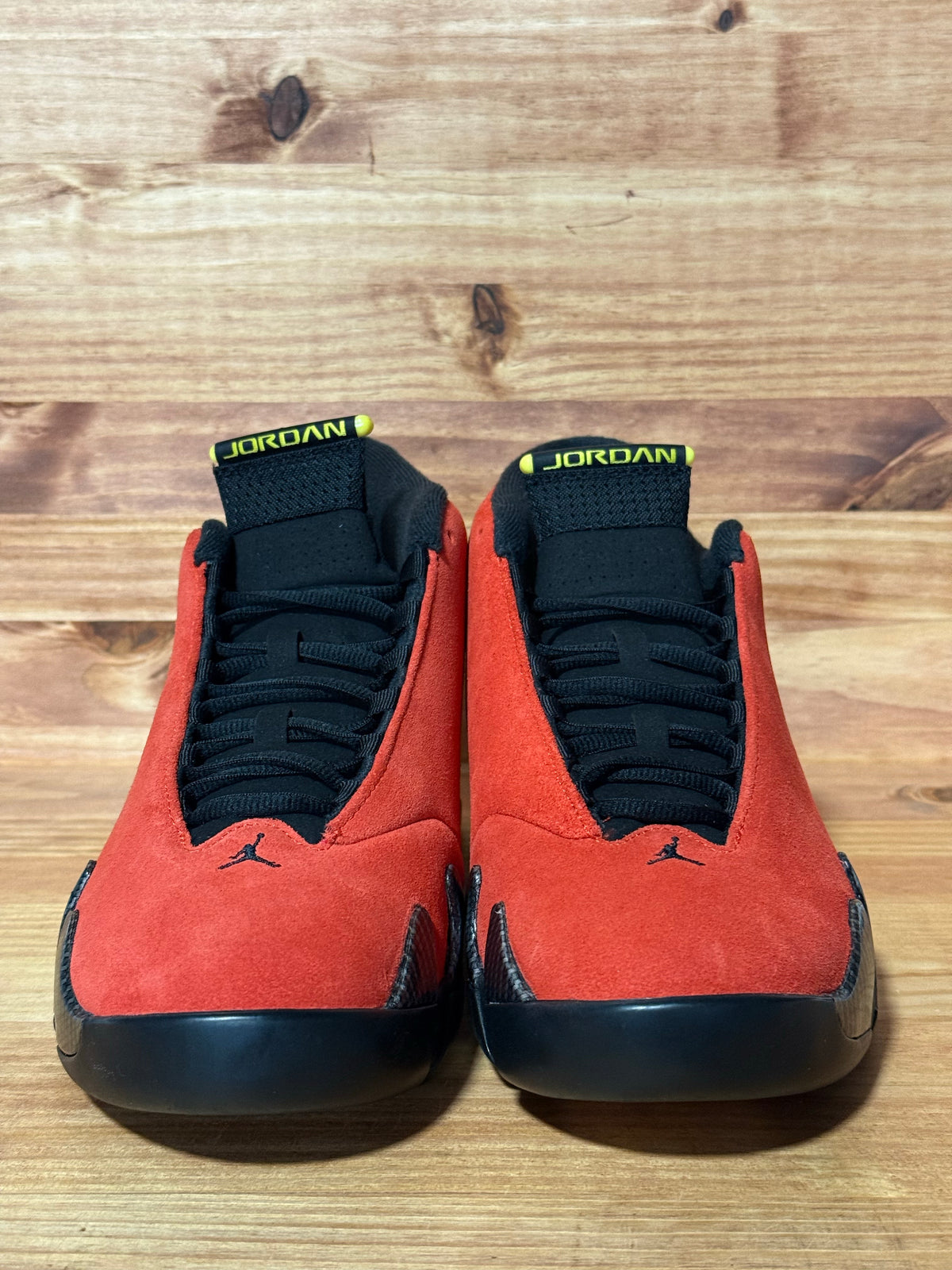 Jordan 14 Retro Ferrari (2025)