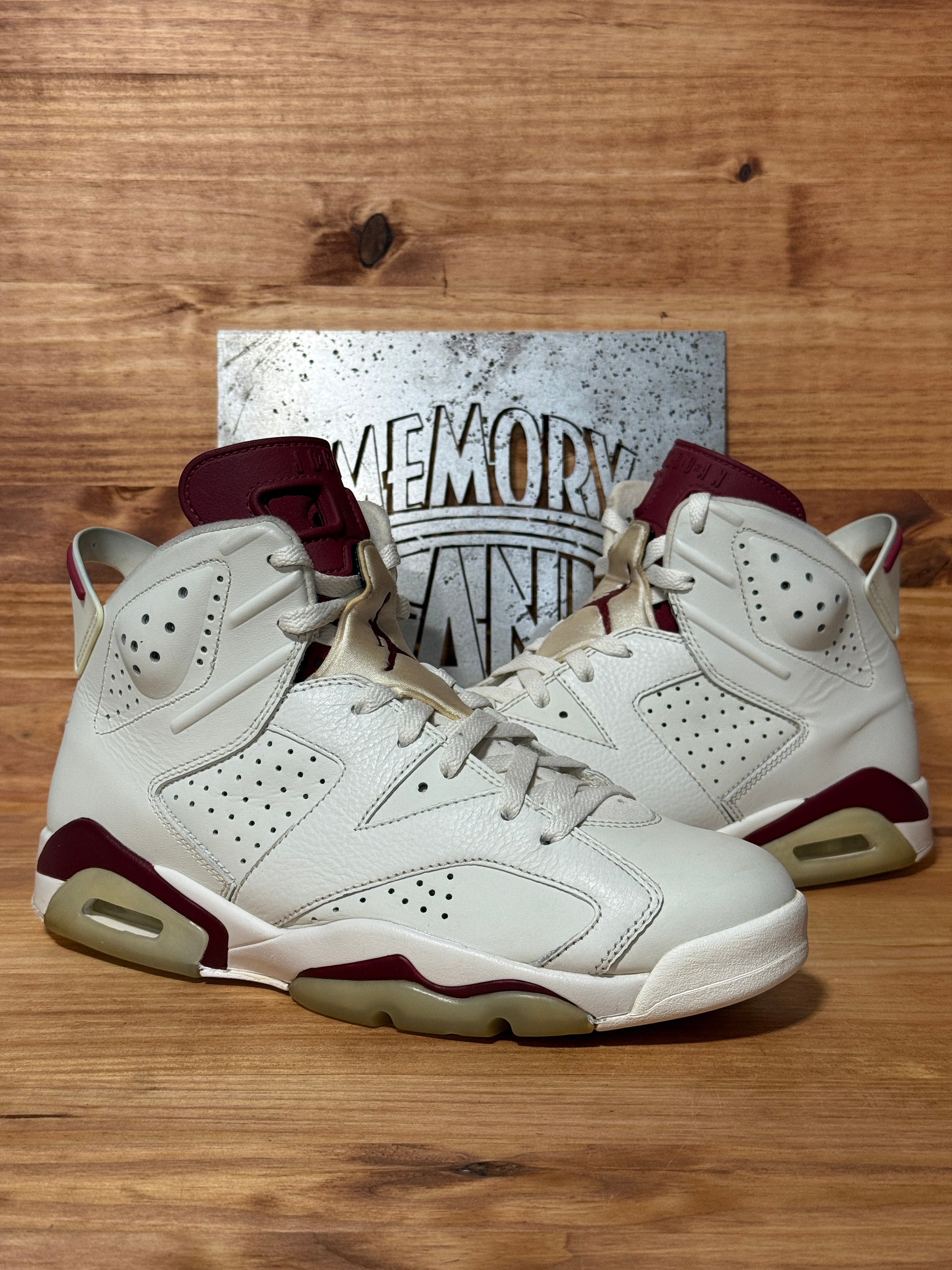 Jordan 6 Retro Maroon (2015)