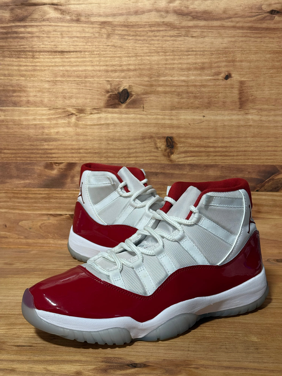 Jordan 11 Retro Cherry (2022)