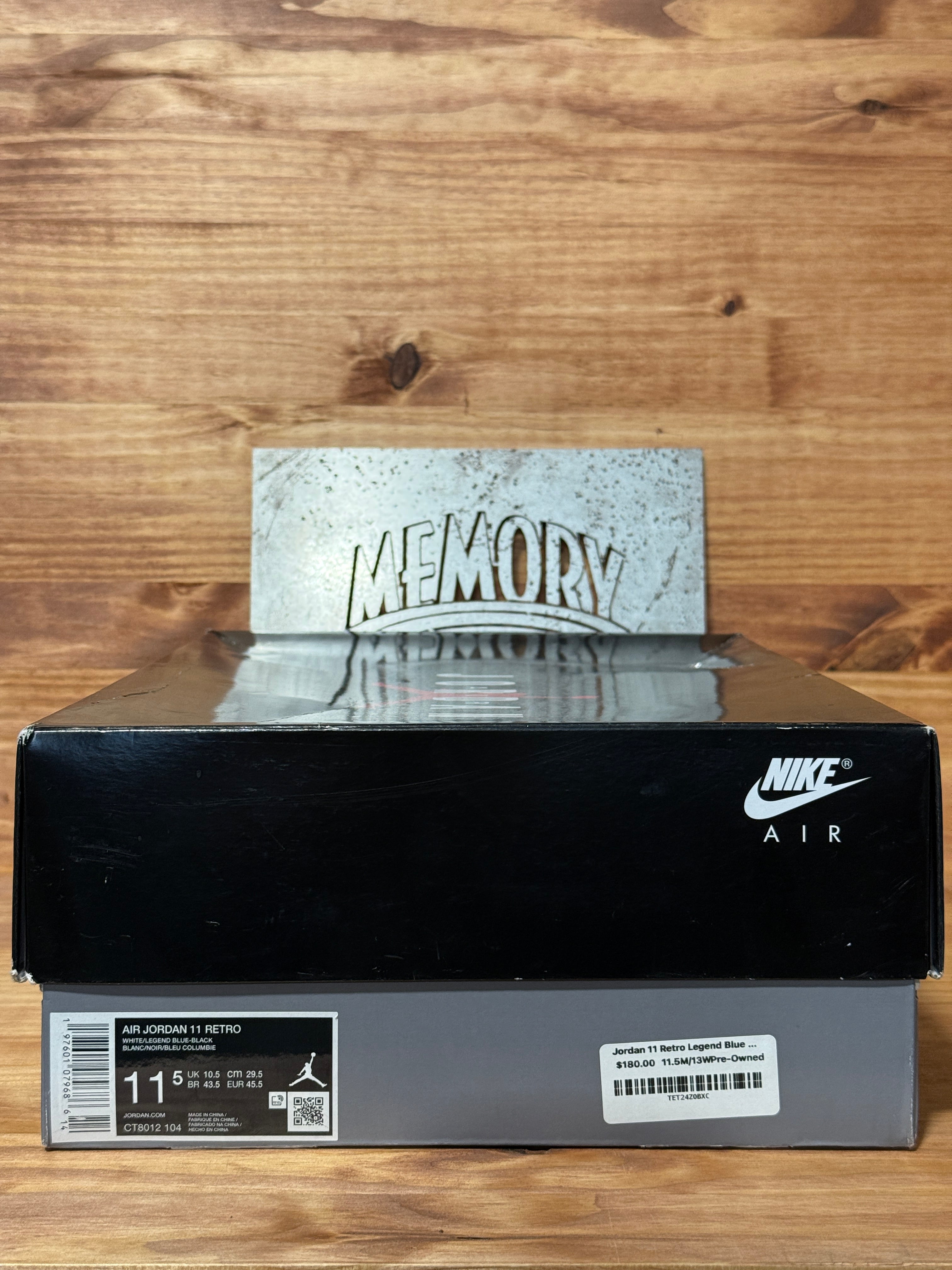 Jordan 11 Retro Legend Blue (2024)