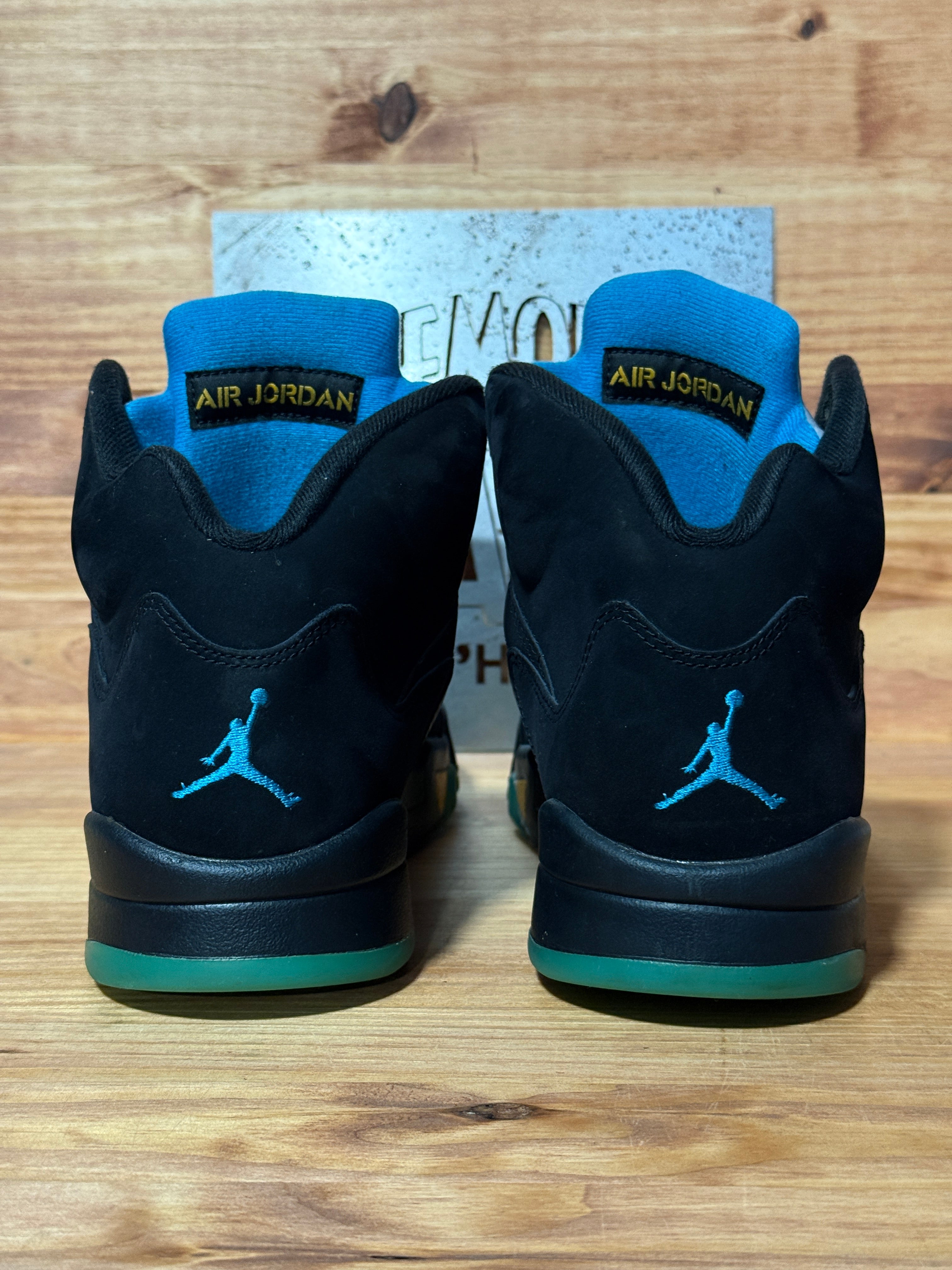 Jordan 5 Retro Aqua