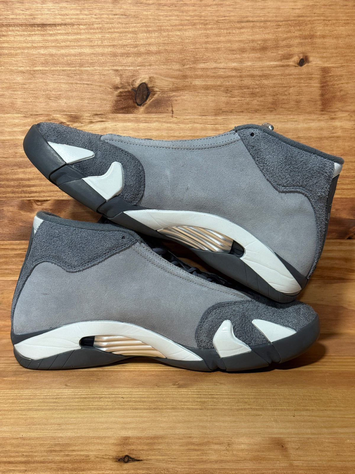 Jordan 14 Retro Flint Grey