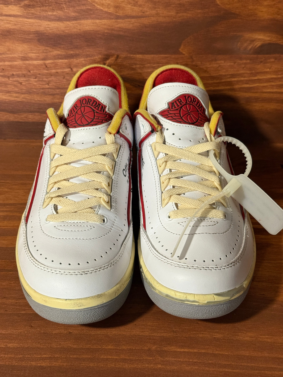 Jordan 2 Retro Low SP Off-White White Red