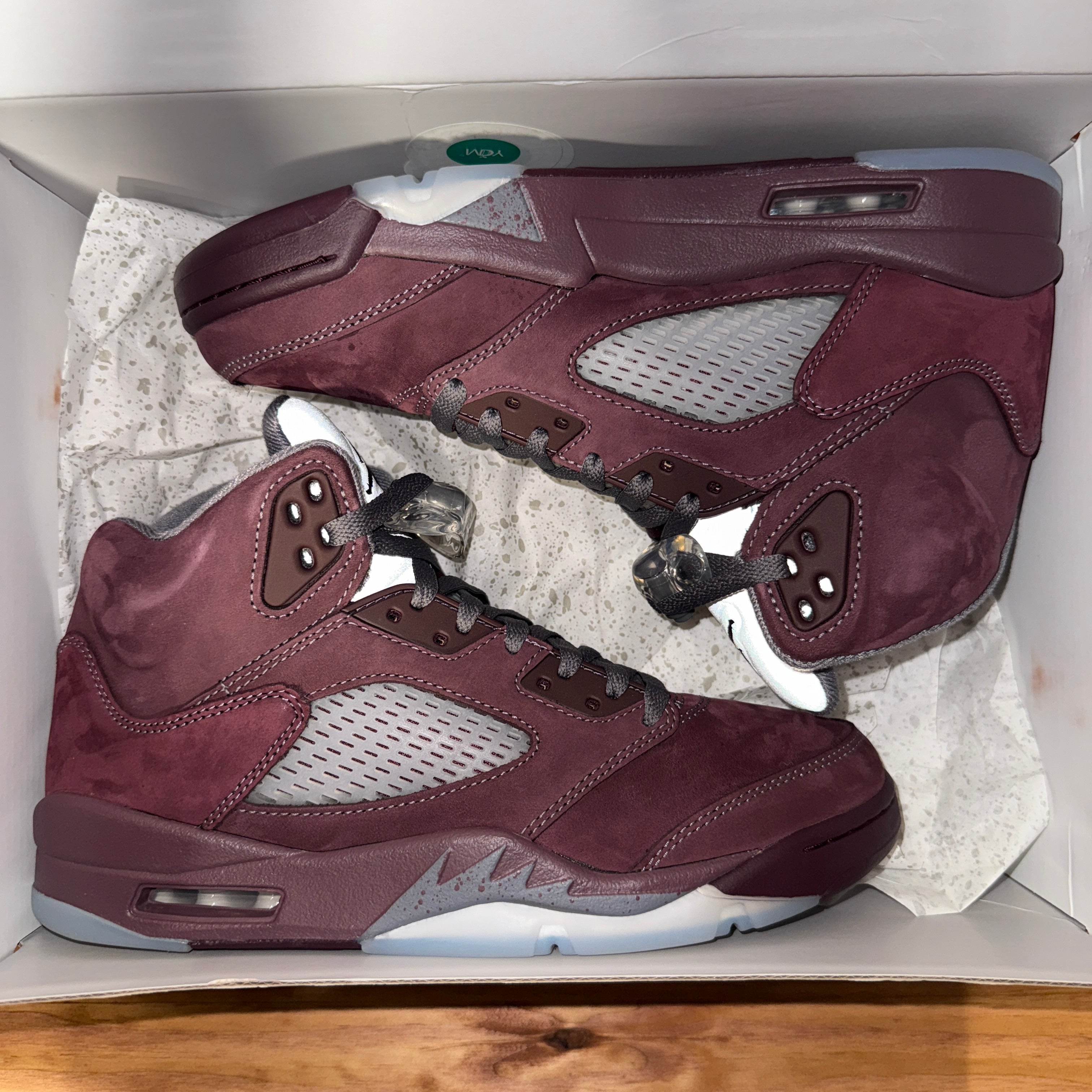 Jordan 5 Retro Burgundy (2023)