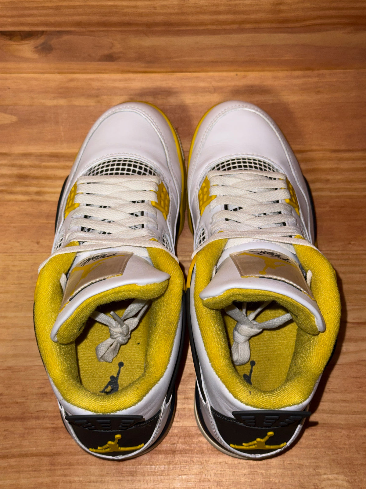 Jordan 4 Retro Vivid Sulfur (Women's)