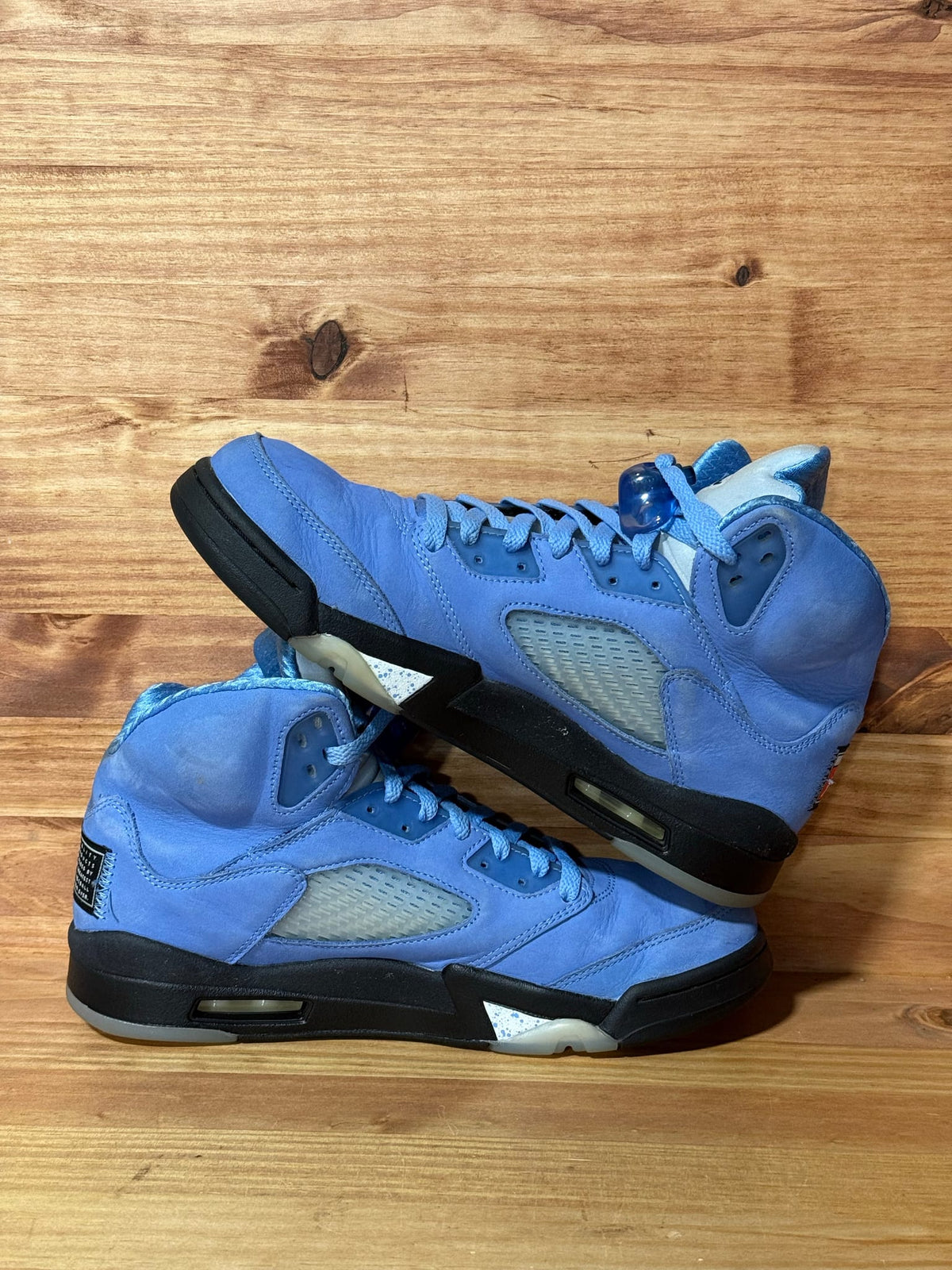 Jordan 5 Retro UNC University Blue - Size 8.5