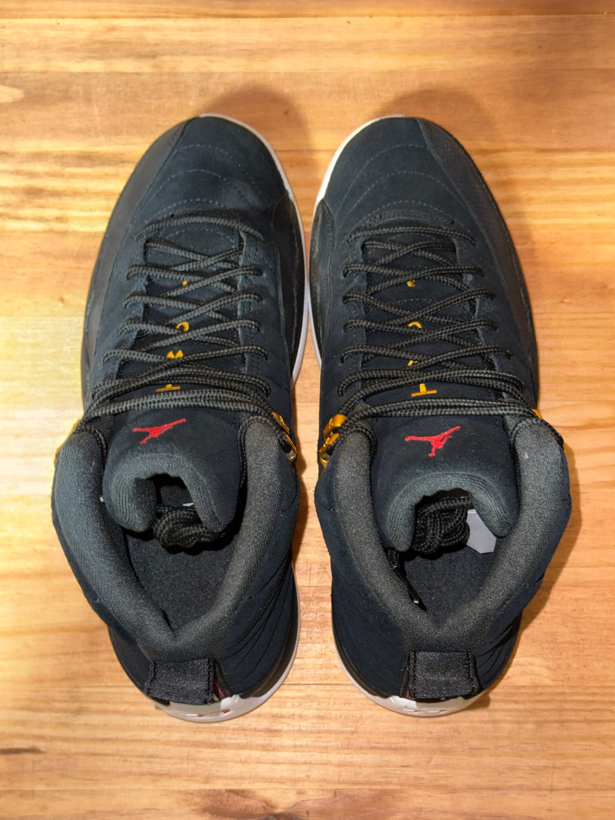 Jordan 12 Retro Reverse Taxi - Size 9