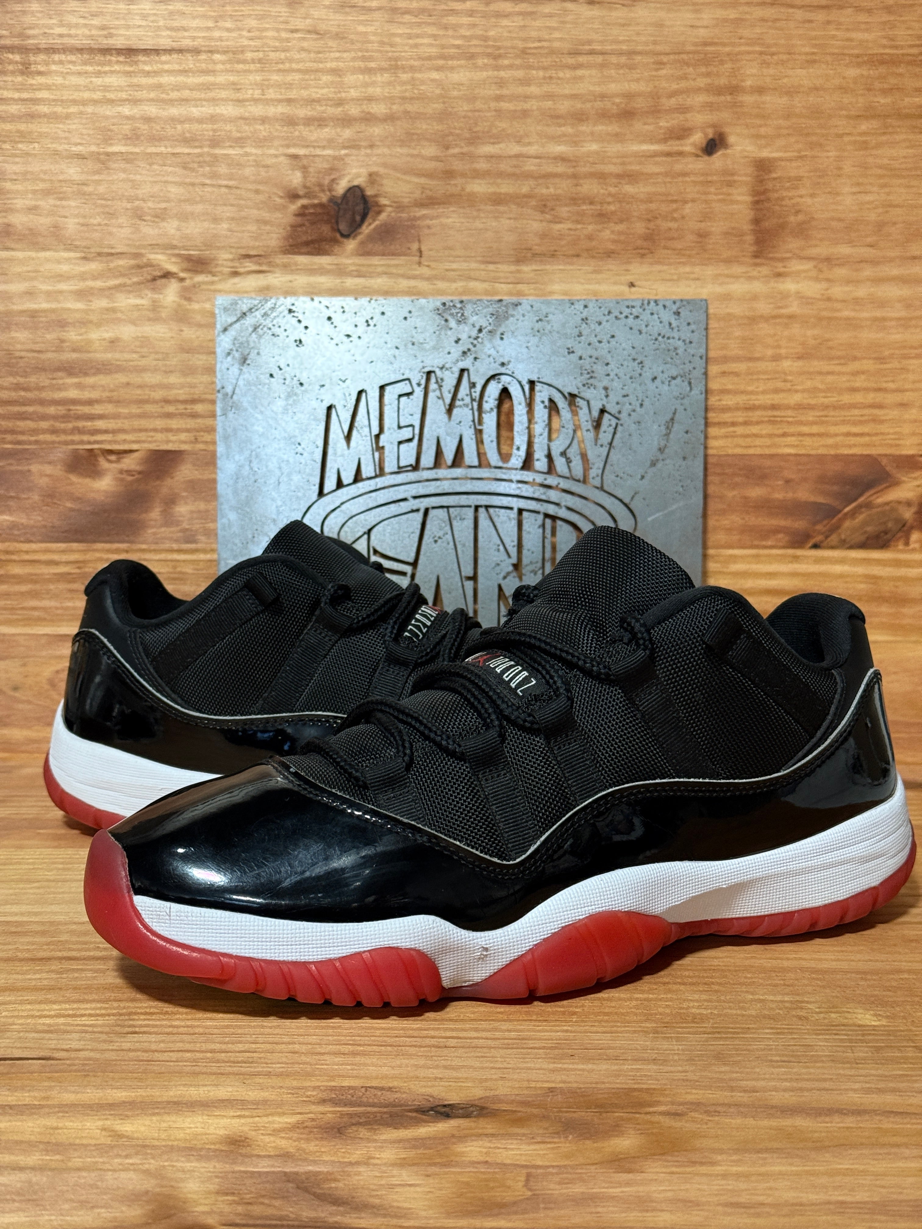 Jordan 11 Retro Low Bred (2025)