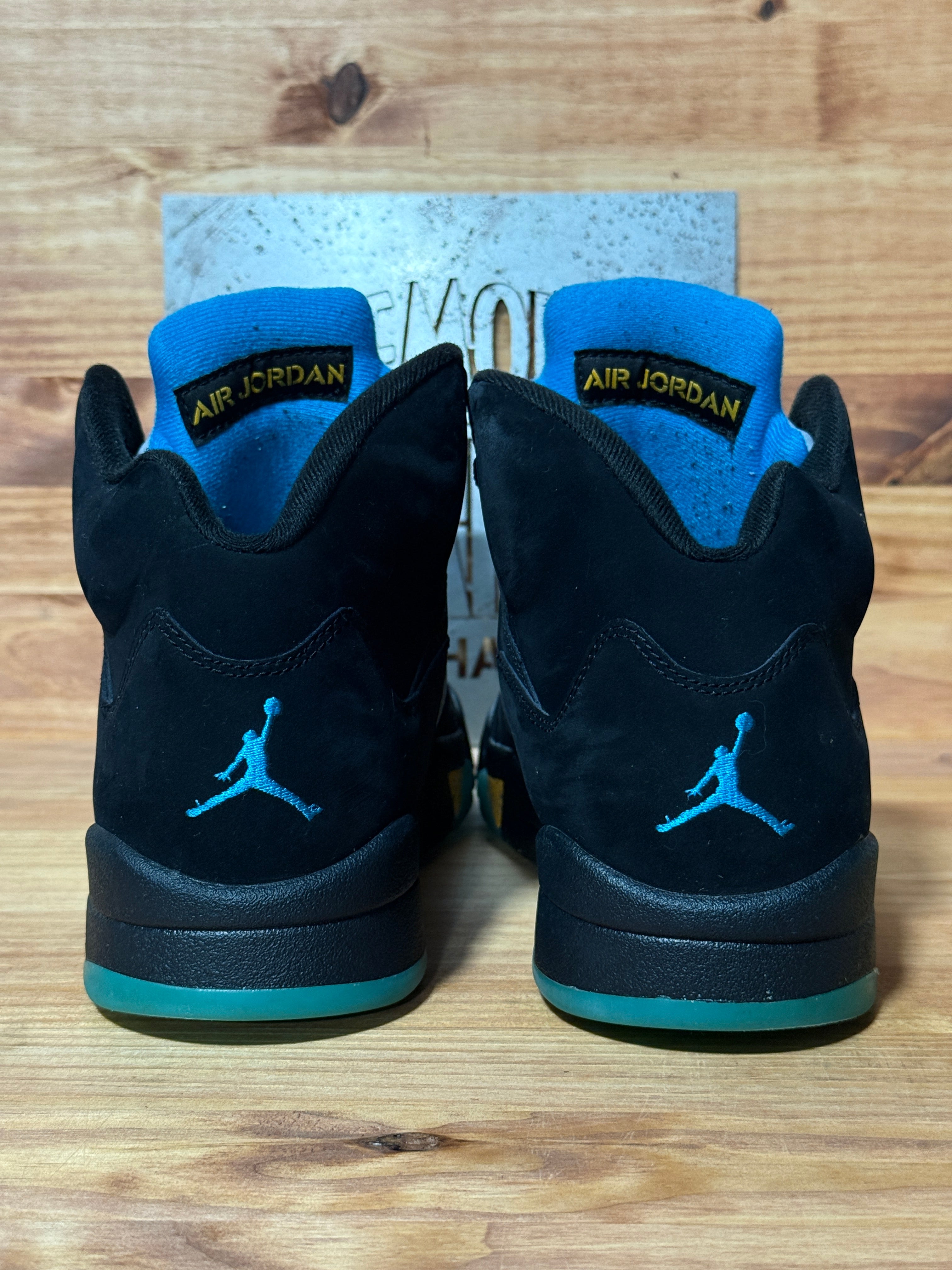 Jordan 5 Retro Aqua