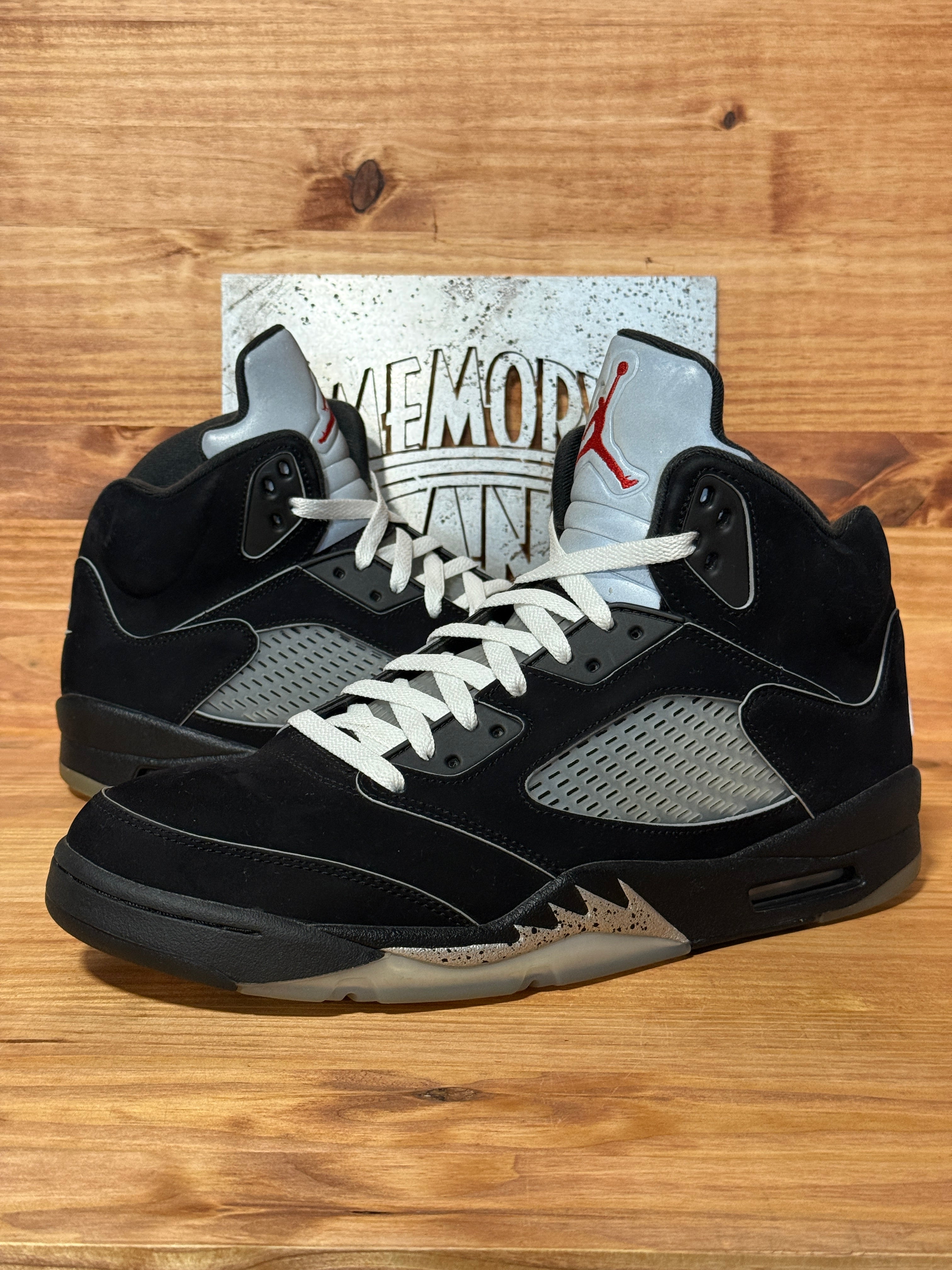 Jordan 5 Retro OG Black Metallic Reimagined