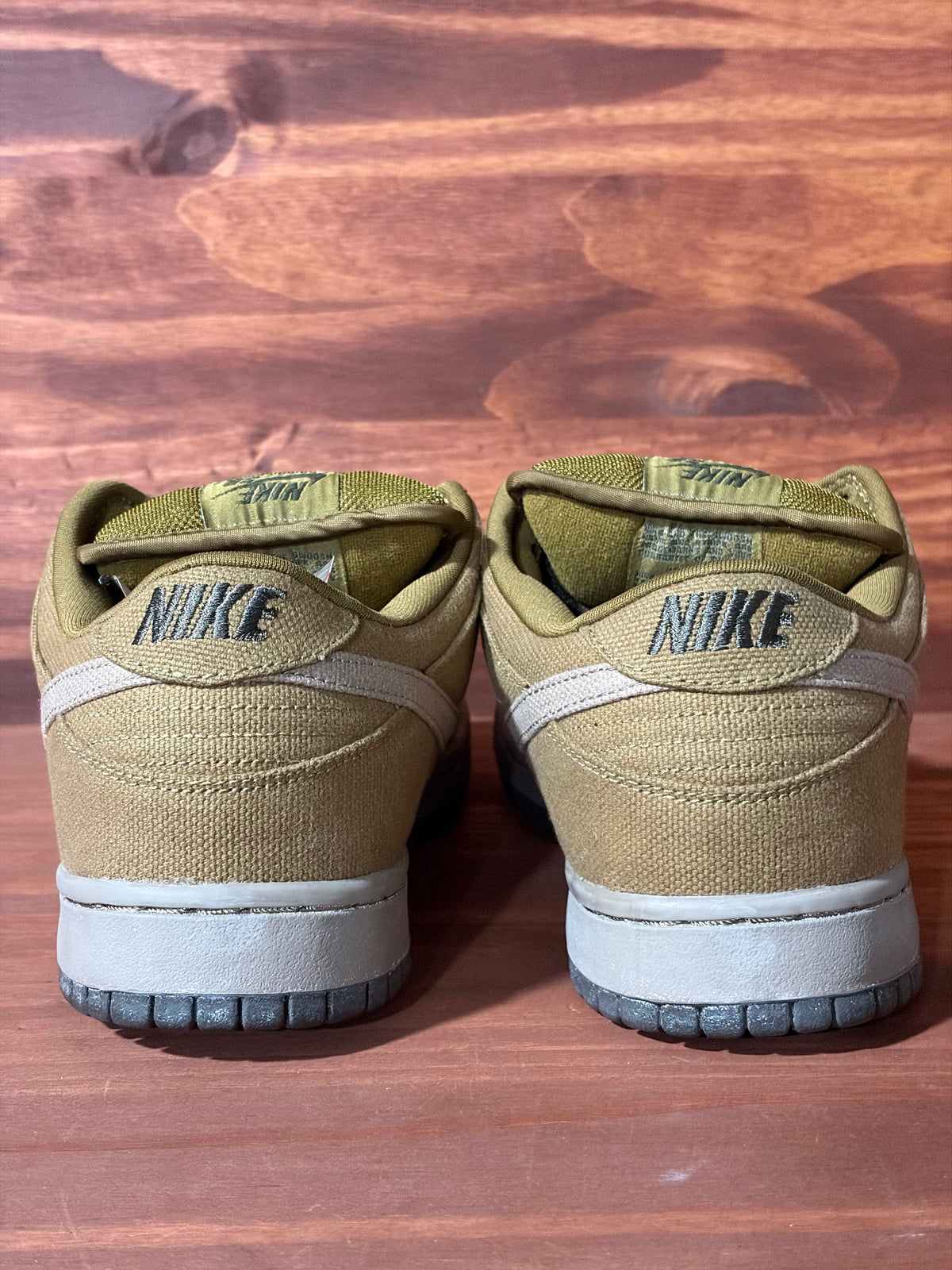 Nike SB Dunk Low Pro Spanish Moss