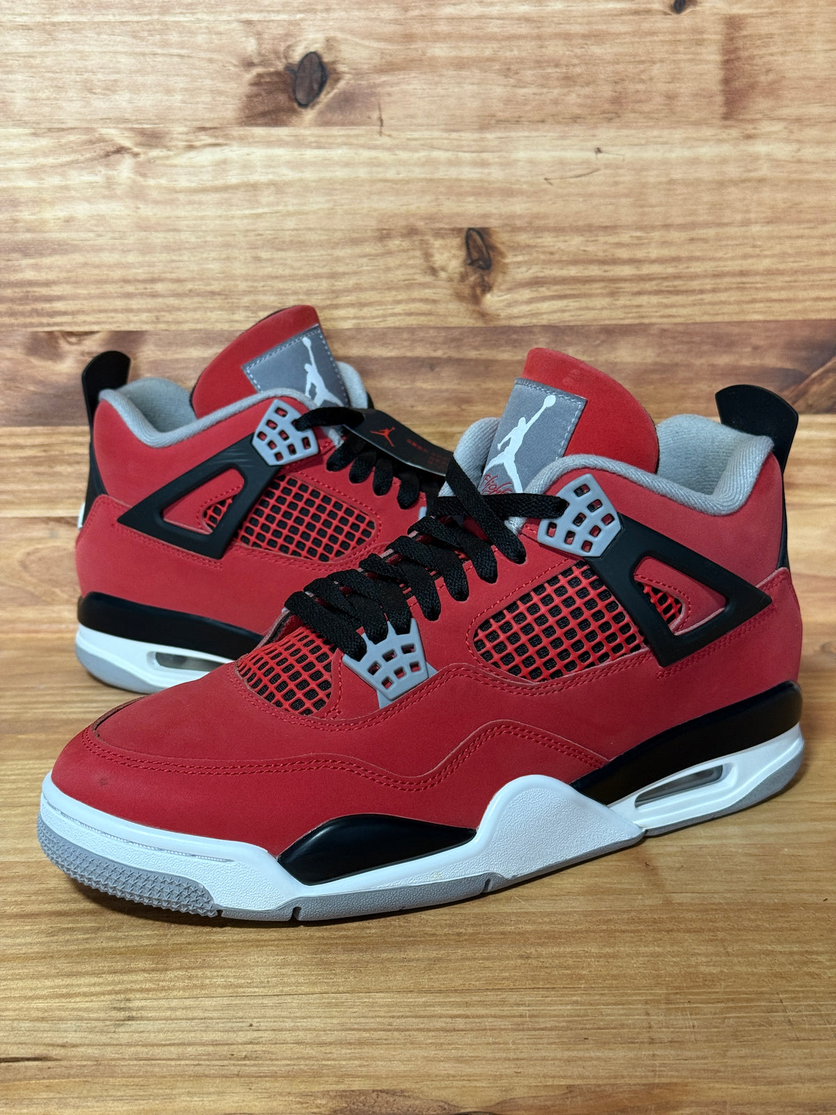 Jordan 4 Retro Toro Bravo (2026)