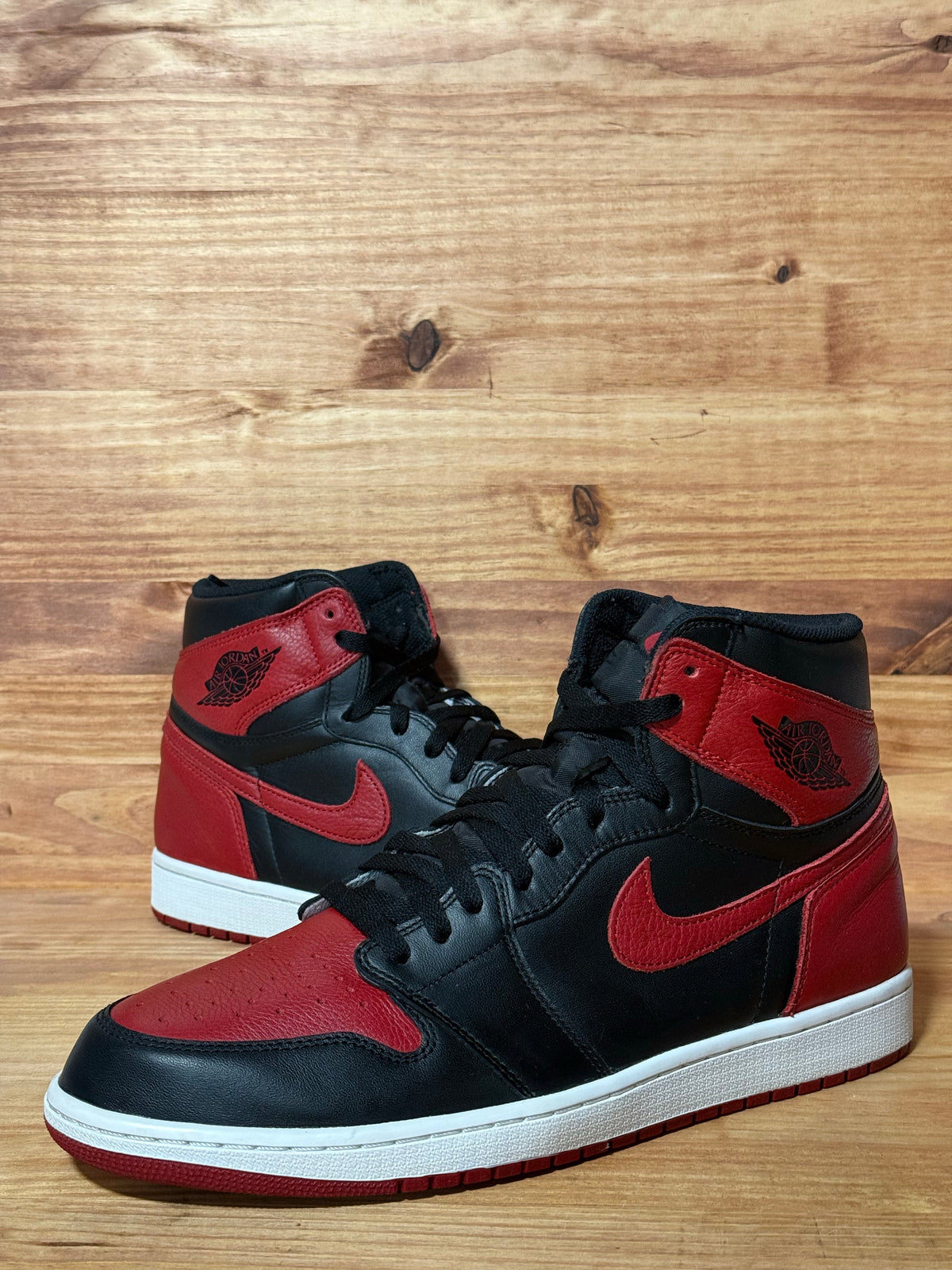 Jordan 1 Retro High Bred Banned (2016)