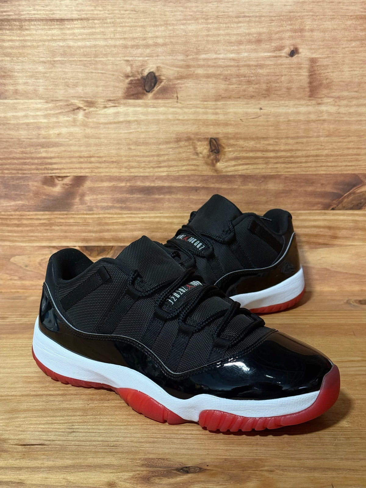 Jordan 11 Retro Low Bred (2025) - Size 10